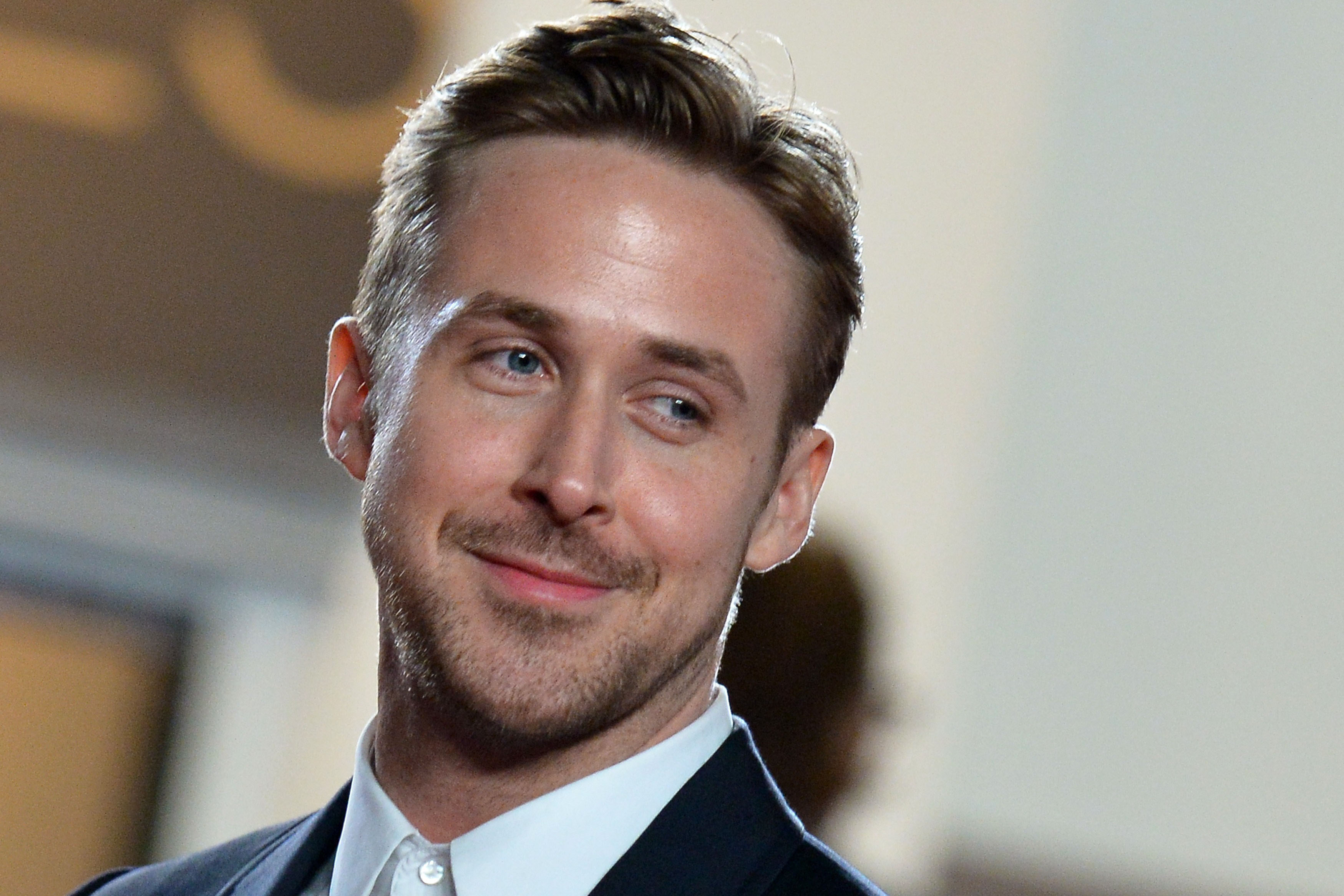 3500x2340 Ryan Gosling is 'madly in love' with newborn daughter, Desktop