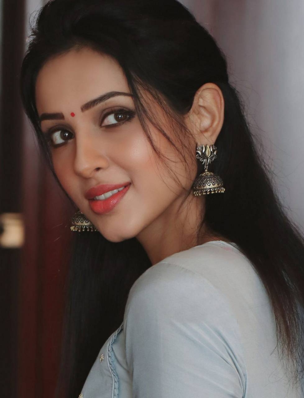 980x1280 Riya Suman wallpaper, Phone