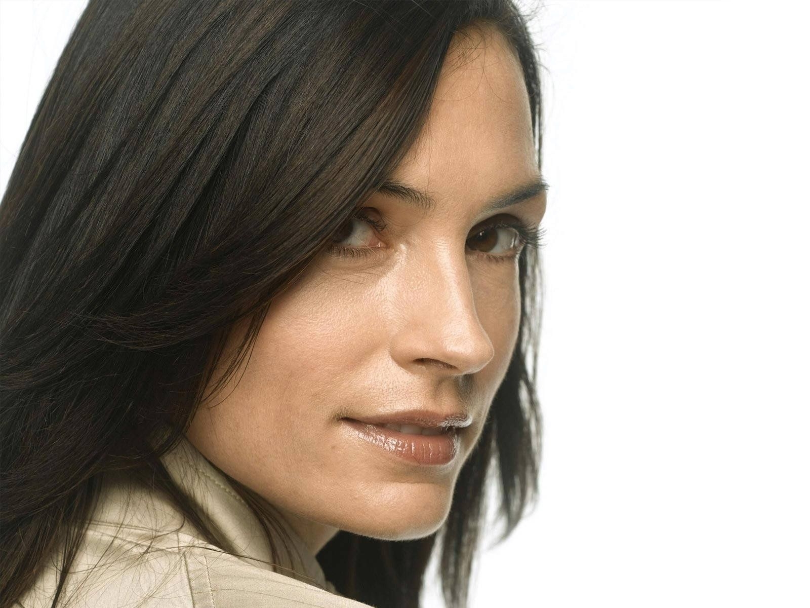 1600x1200 Famke Janssen look wallpaper. Famke Janssen look, Desktop