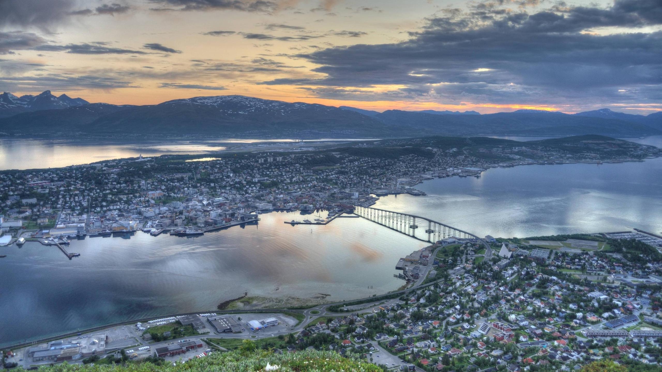 2560x1440 BOTPOST Tromso, Norway, WQHD_Wallpaper, Desktop