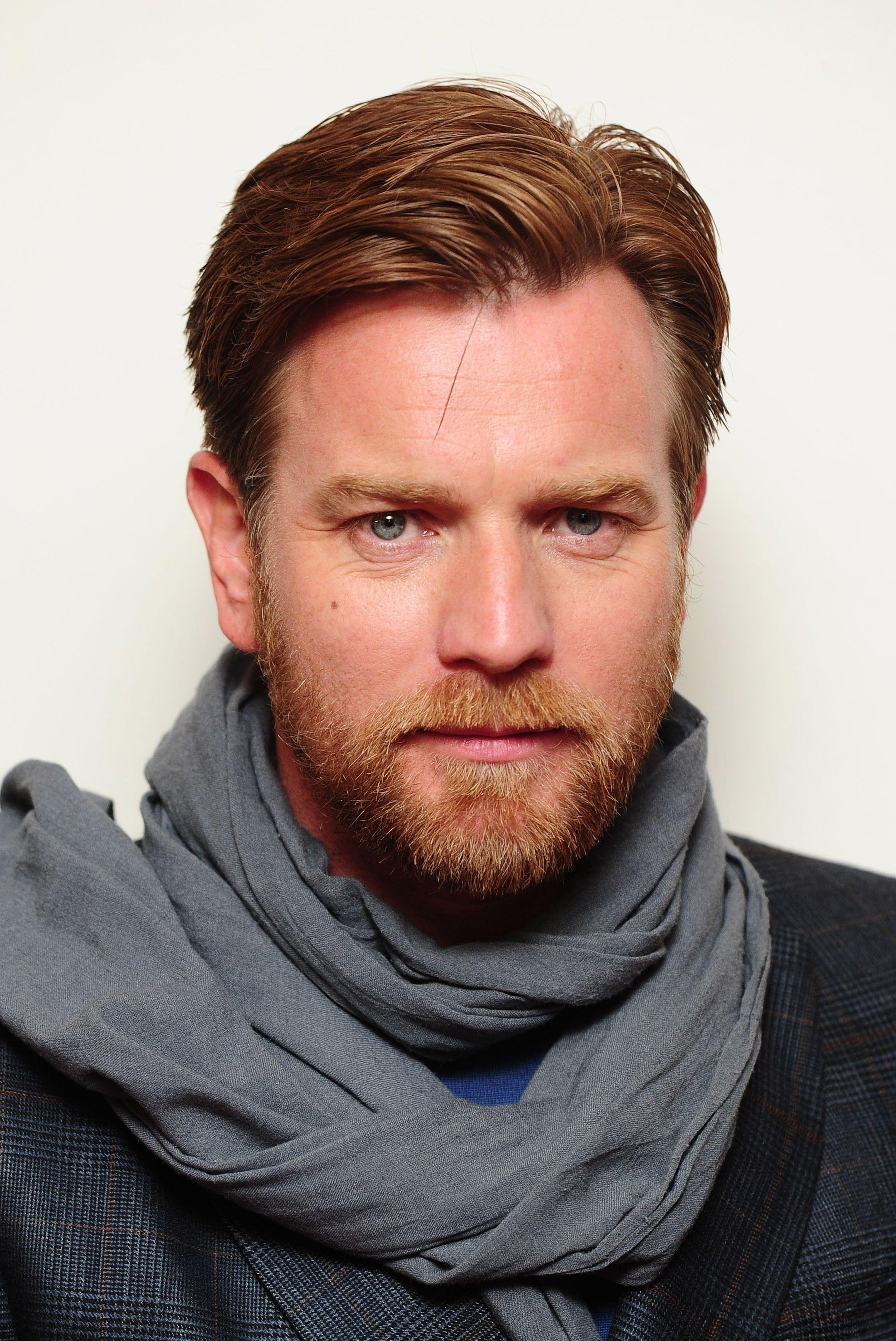 2160x3240 HD Ewan McGregor Wallpaper, Phone