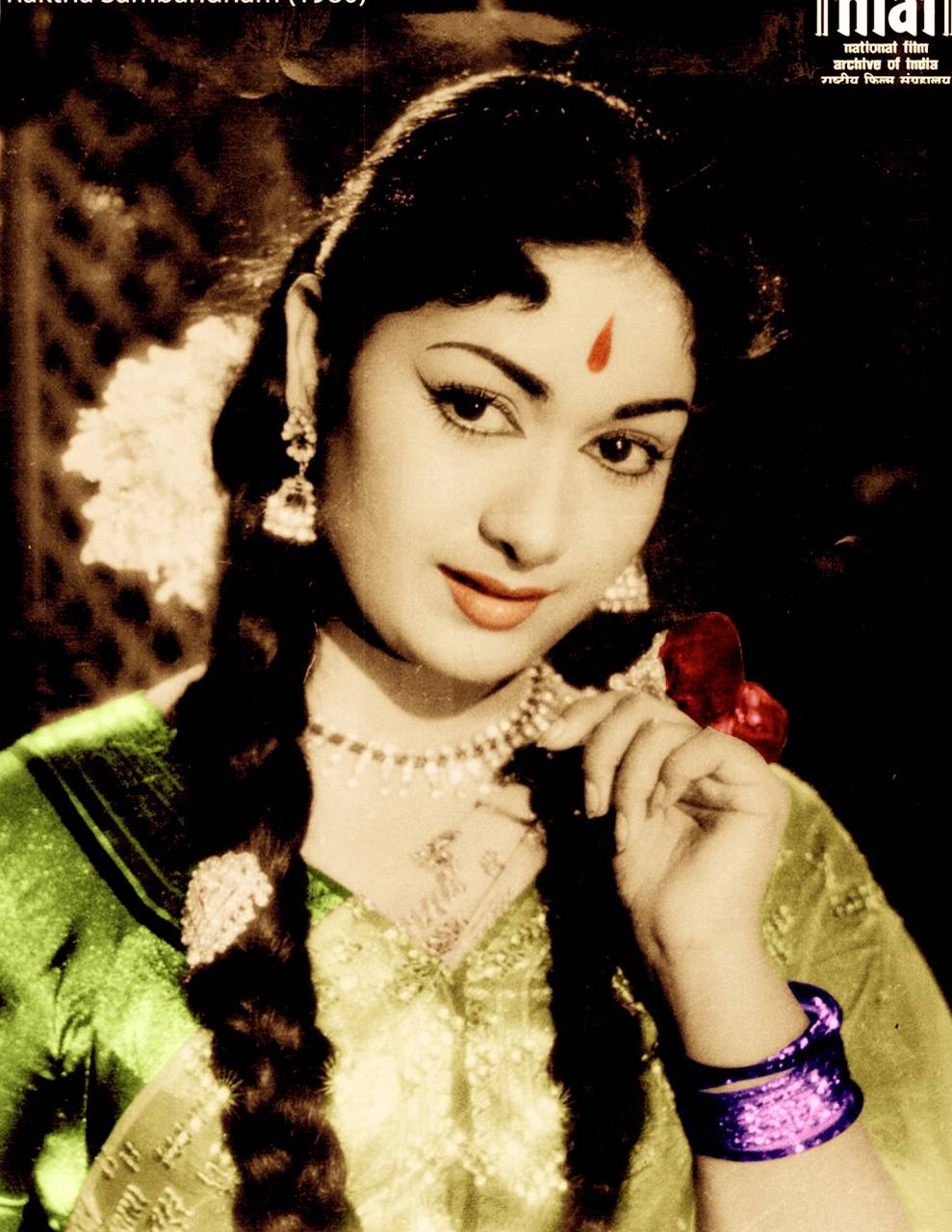 990x1280 Mahanati SavitriAmma wallpaper, Phone