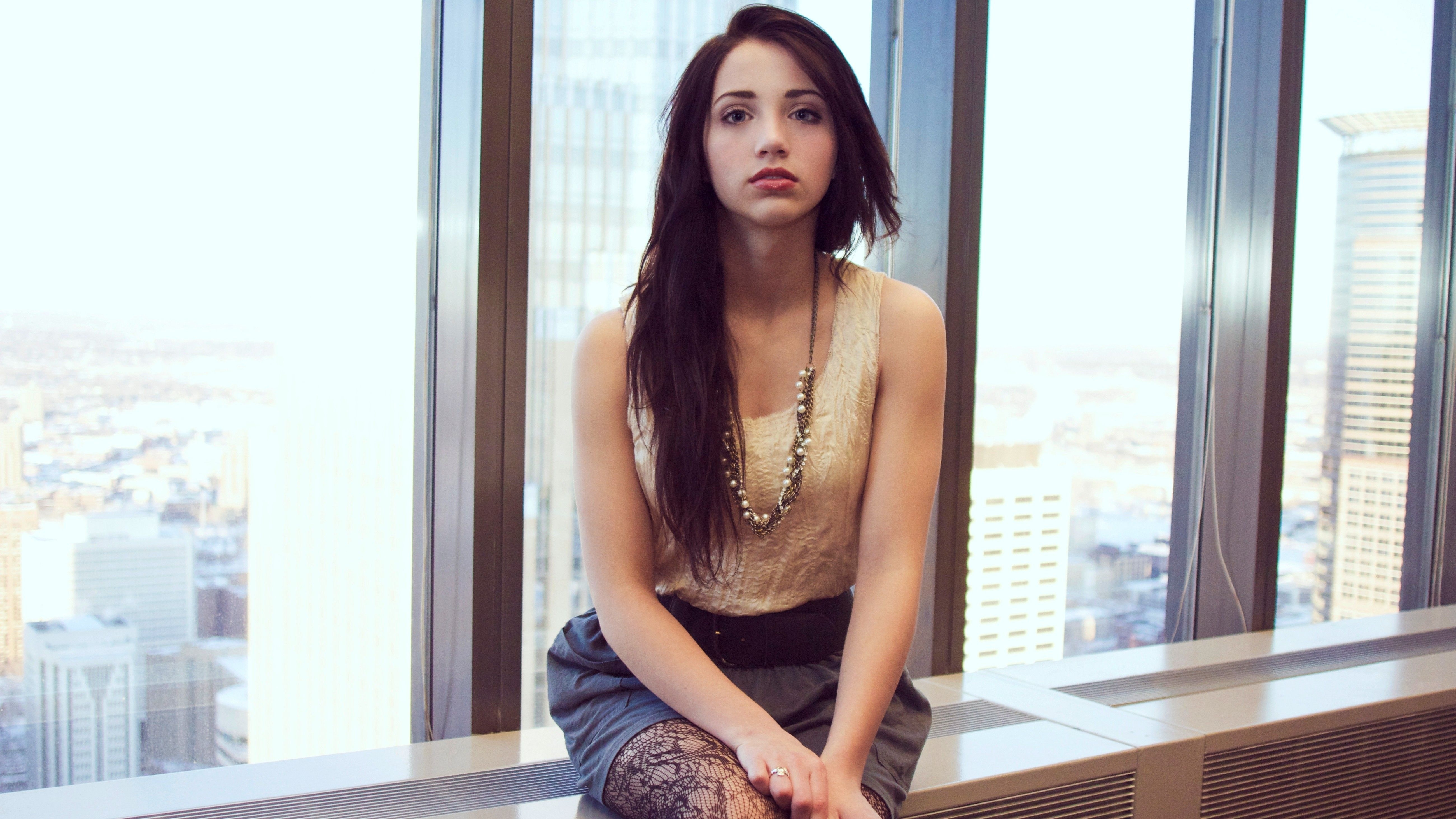 5200x2930 women, models, Emily Rudd wallpaper, Desktop