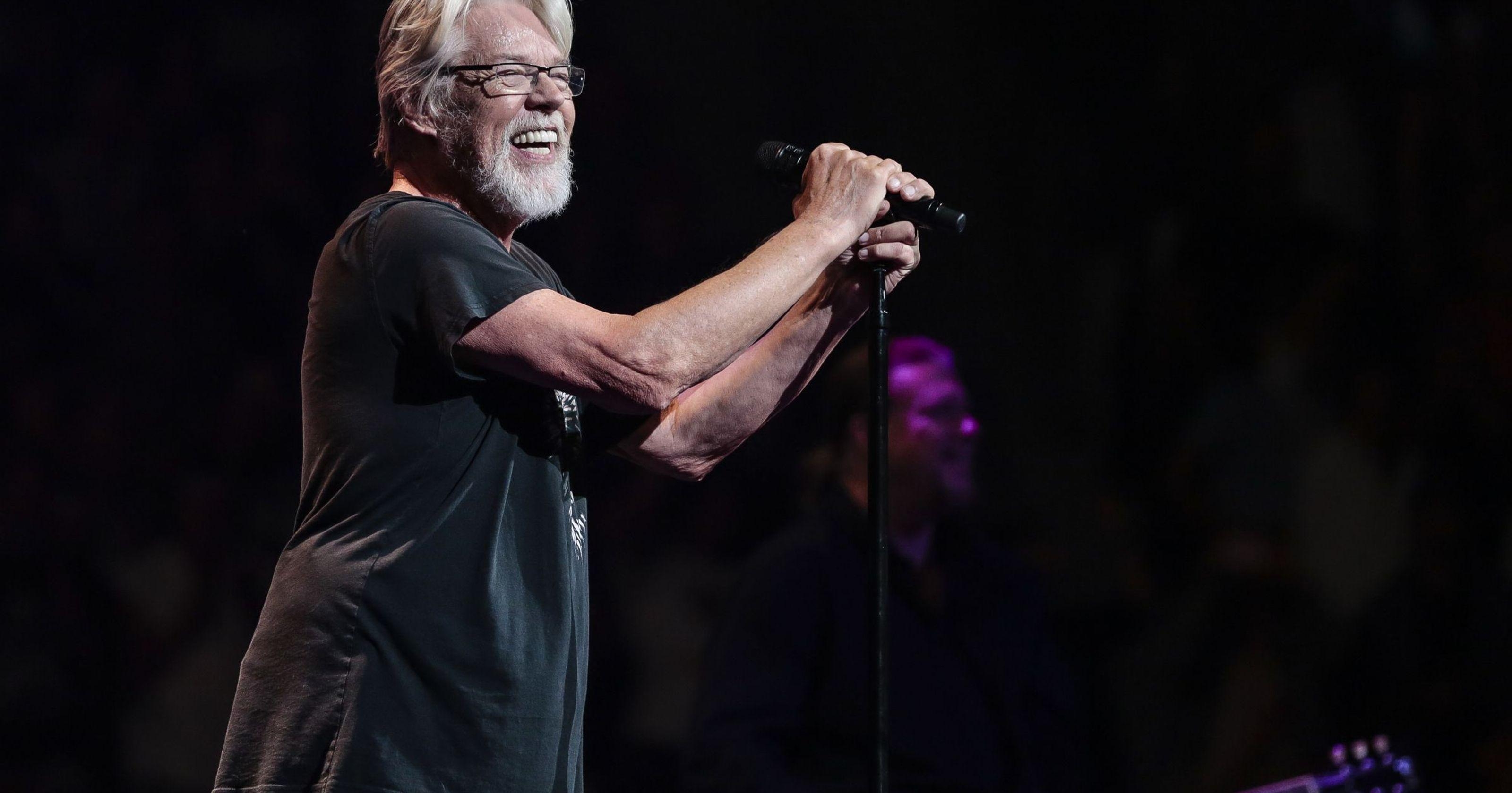 3200x1680 Bob Seger heading back on tour, a year after medical derailment, Desktop