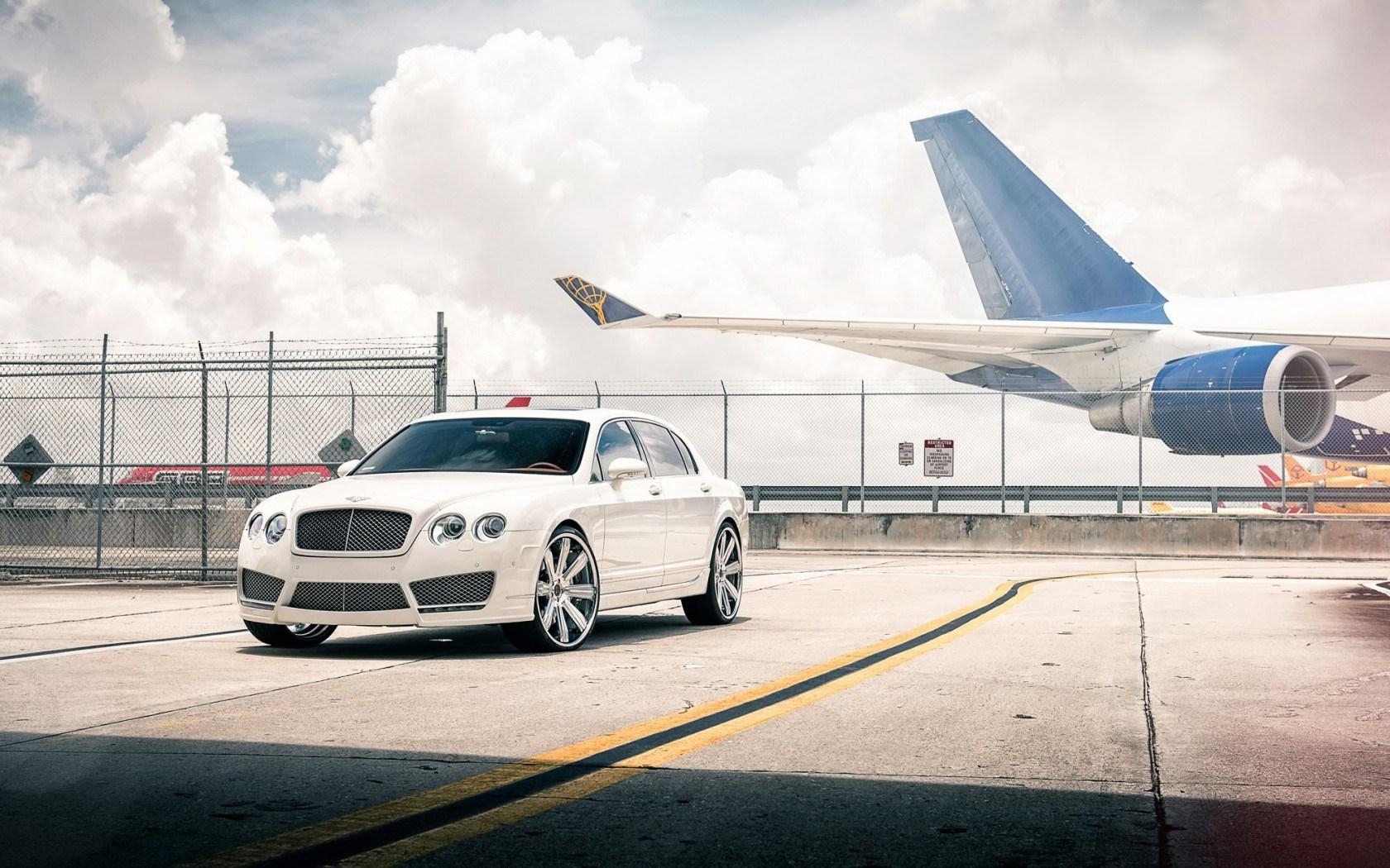 1680x1050 Bentley Continental Flying Spur Tuning Car wallpaperx1050, Desktop