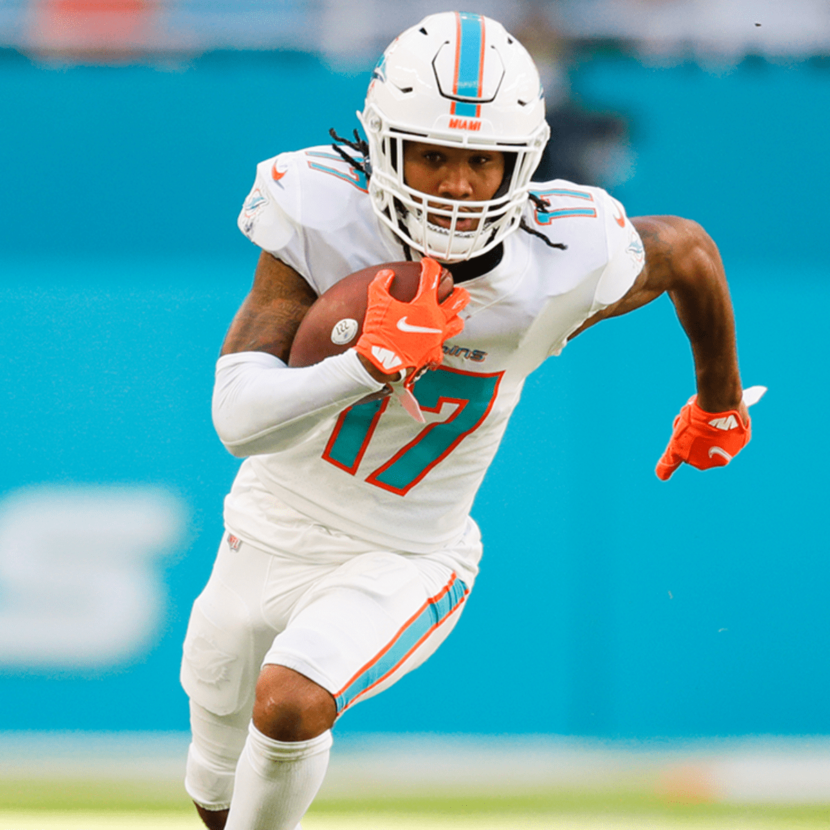 1200x1200 Mike McDaniel's Fantasy Impact on Jaylen Waddle, Dolphins Offense, Phone