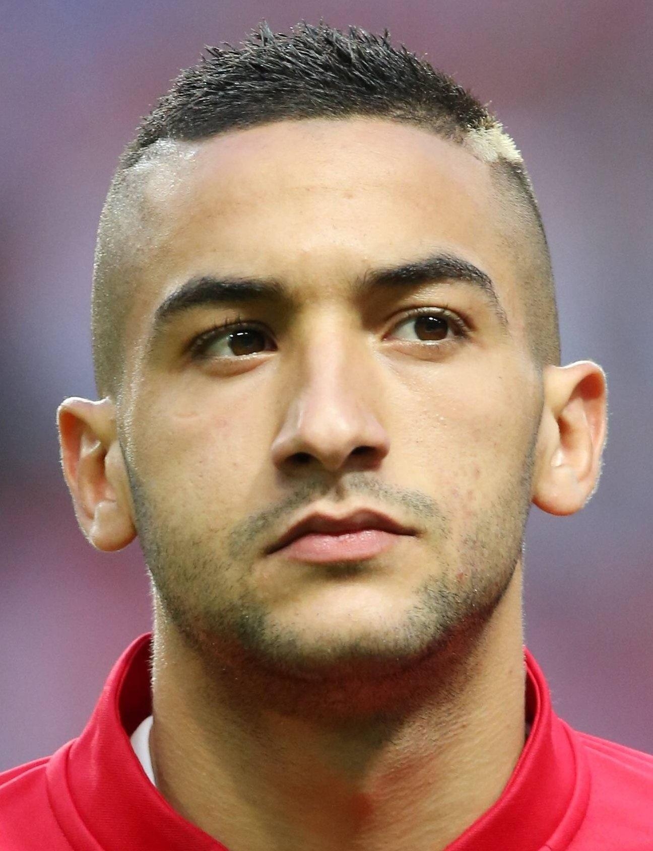 1300x1690 Hakim Ziyech Profile 19 20, Phone