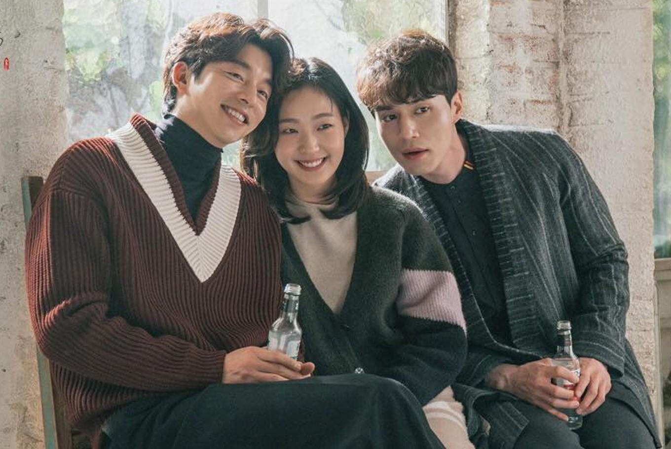 1360x910 Korean drama 'Goblin' popular but controversial, Desktop