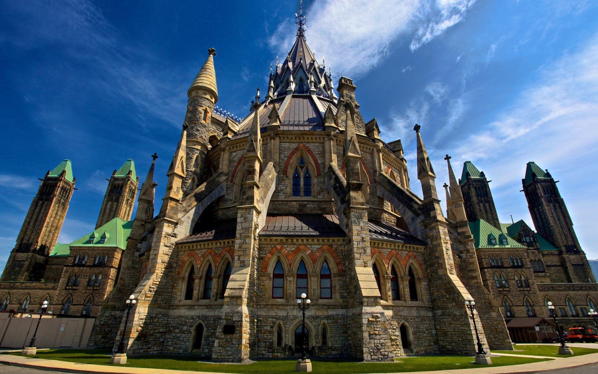 1920x1200 The Library Of Parliament, Ottawa, Canada Computer Wallpaper, Desktop