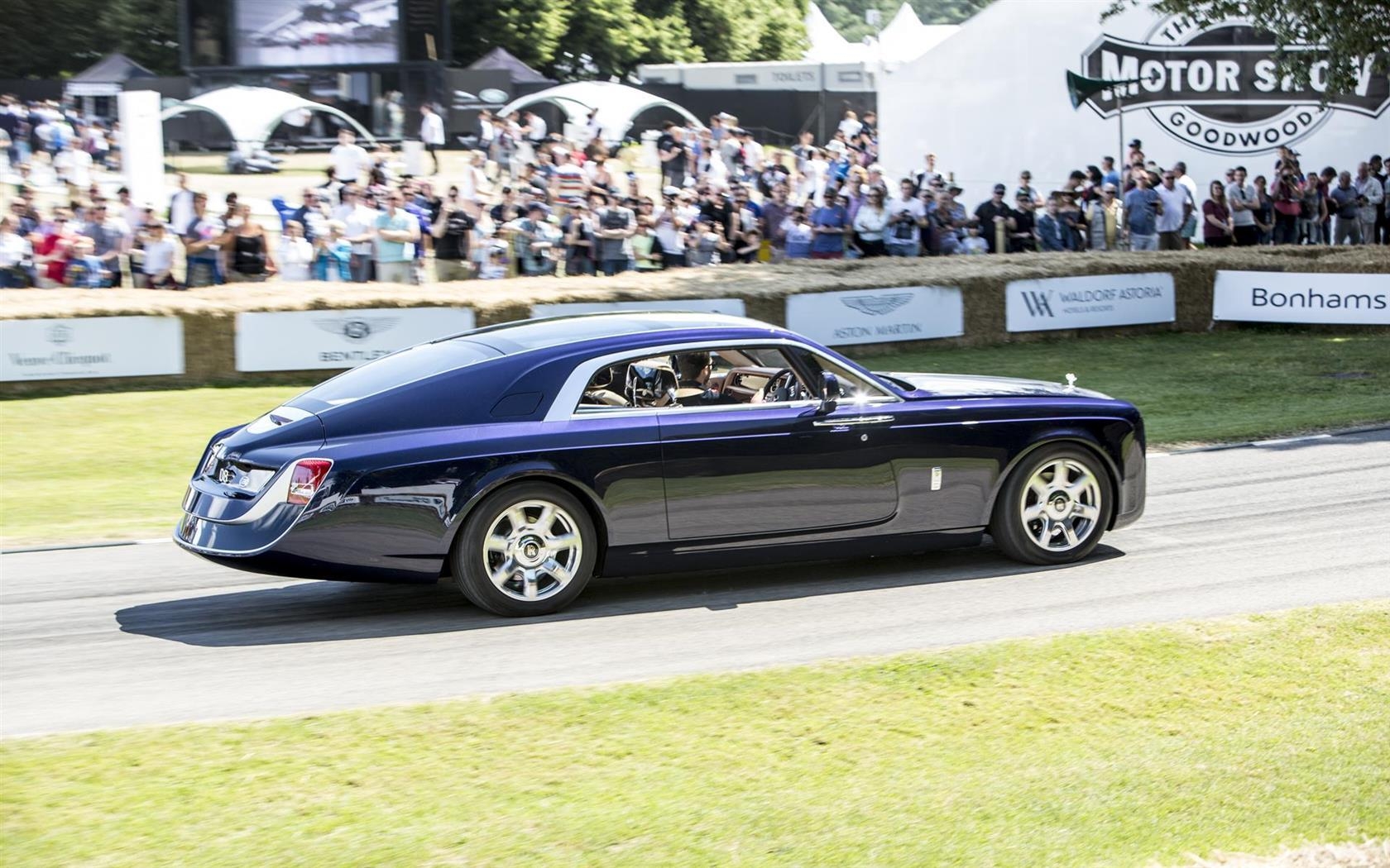 1680x1050 Rolls Royce Sweptail Image. /image, Desktop