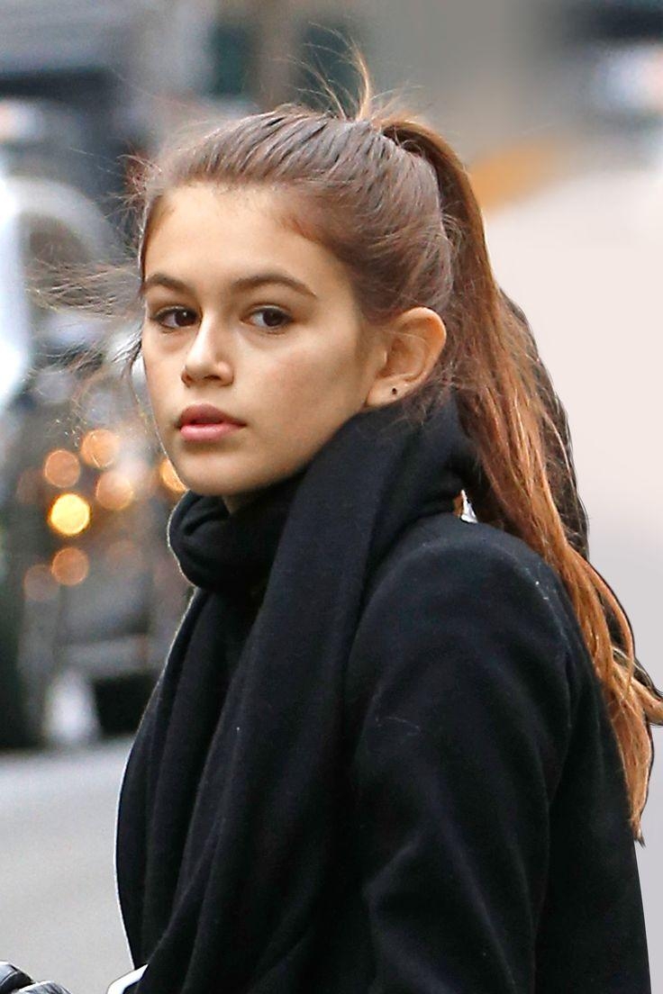 740x1110 Kaia Crawford Gerber - #GolfClub, Phone