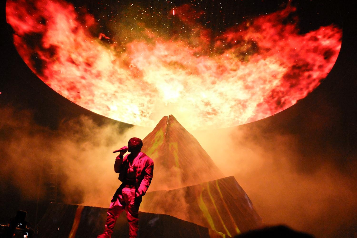 1500x1000 Picture Of Yeezus Tour Wallpaper #rock Cafe, Desktop