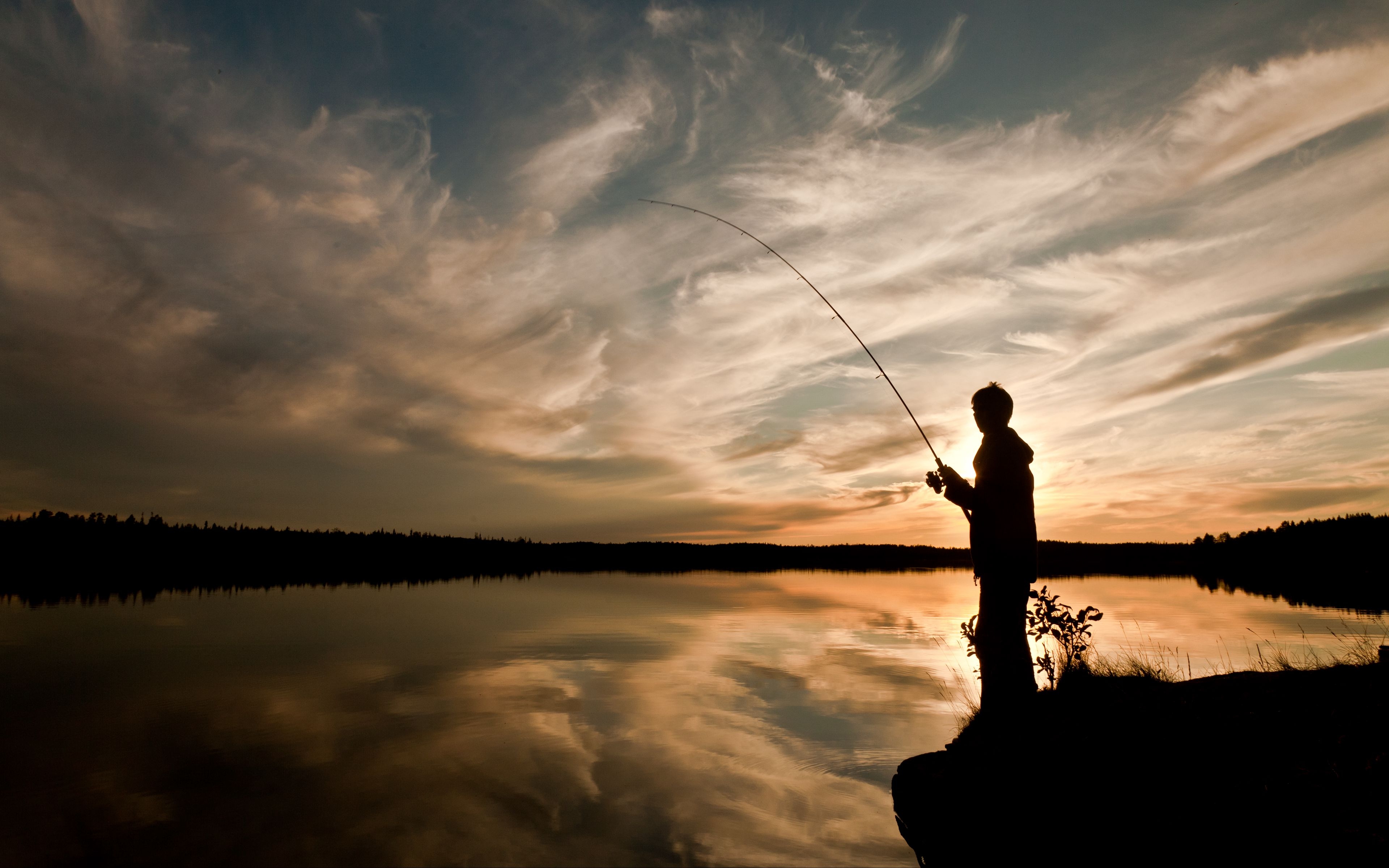 3840x2400 Download wallpaper  silhouette, fisherman, fishing rod, fishing, lake, dark 4k ultra HD 16:10 HD background, Desktop