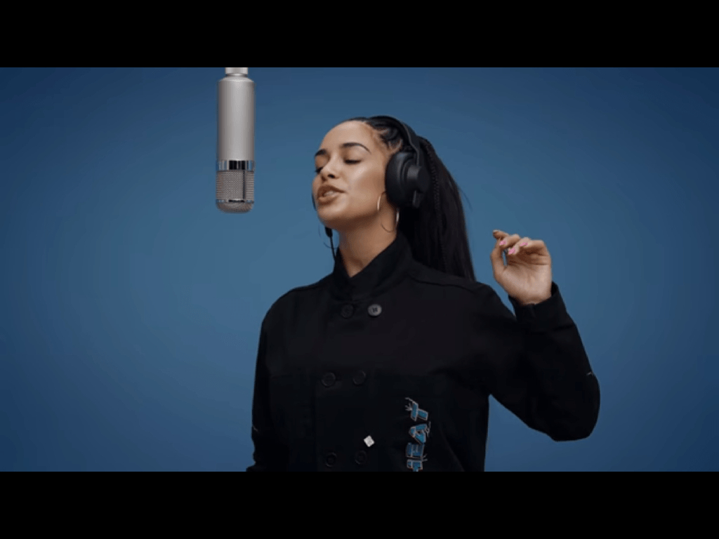 1030x770 Rising Star Jorja Smith Takes It Back To Her Beginning, With, Desktop