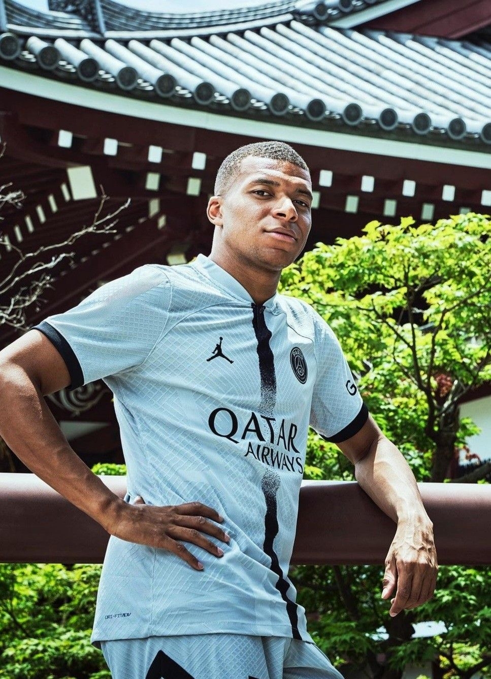 970x1340 Kylian Mbappe In New PSG Away Kit 2022 2023. Soccer, Kylian Mbappé, Football Tees, Phone