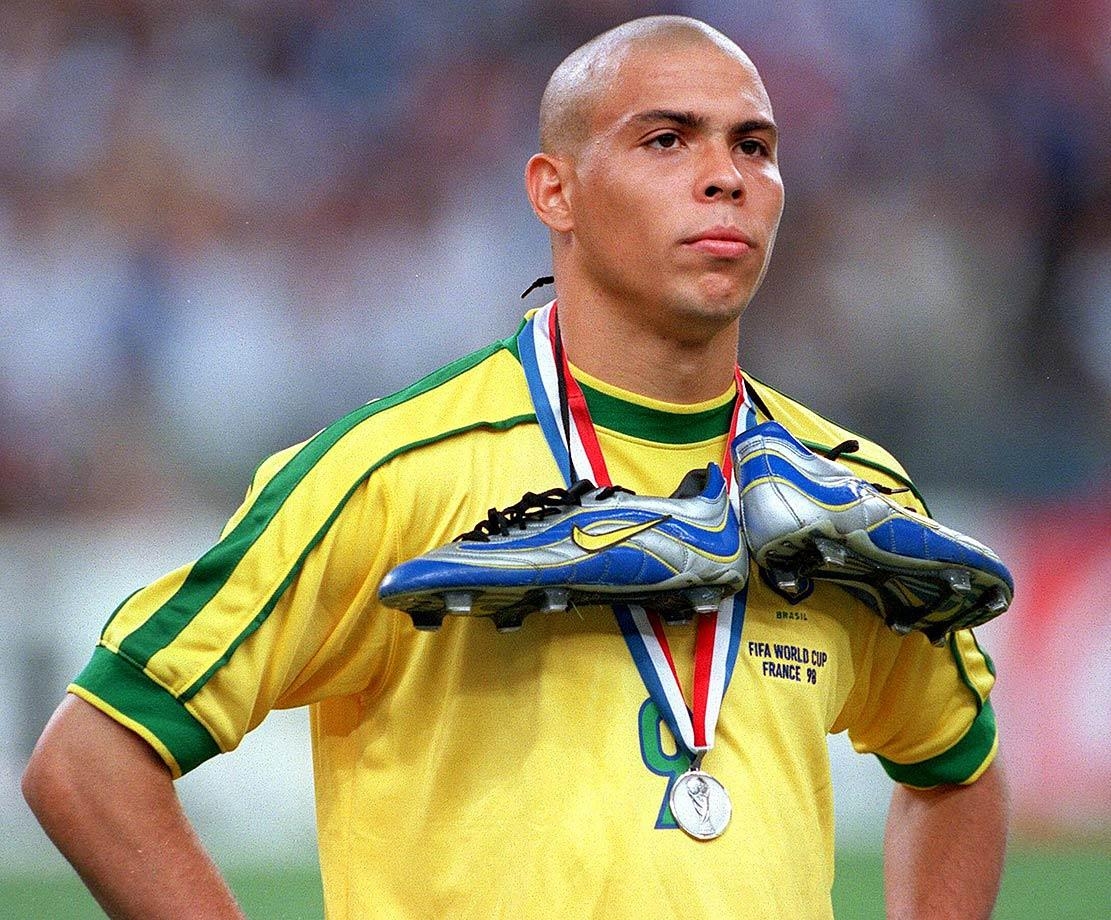 1120x920 Rare Photo of Ronaldo, Desktop