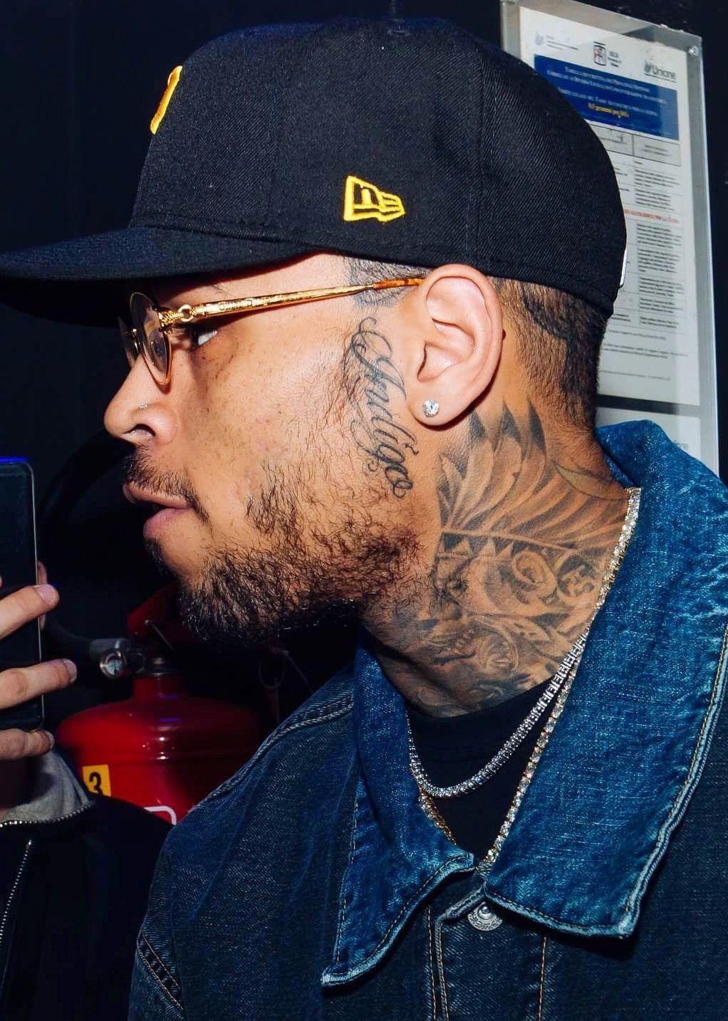 1030x1440 Christopher Maurice Brown. Tattoo$. Chris brown, Phone