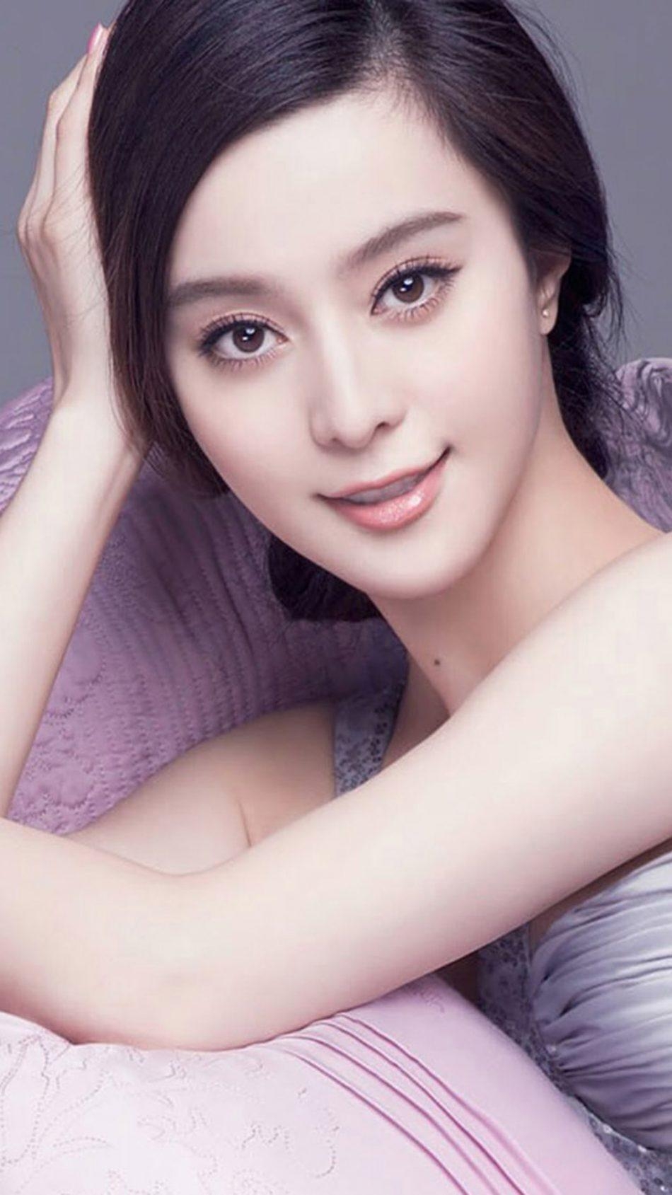 950x1690 Chinese Actress Fan Bingbing Free 4K Ultra HD Mobile Wallpaper, Phone