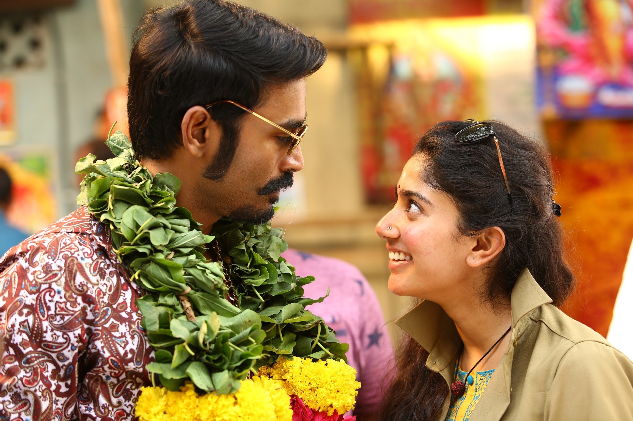 2050x1370 Maari 2 Movie Exclusive HD Stills News XYZ movie, Actors image, Actor photo, Desktop