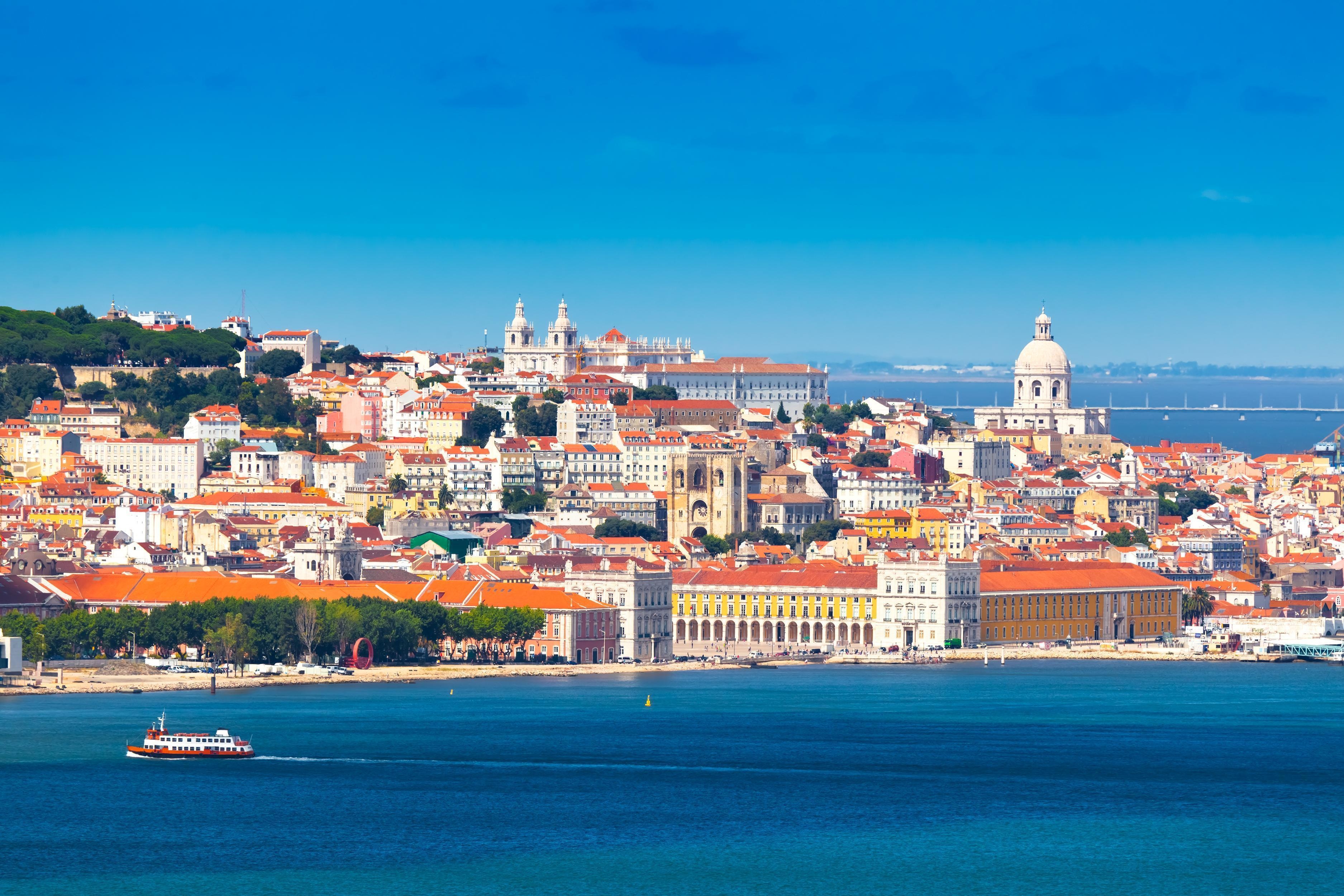 3750x2500 Travelling Background, 619469 Lisbon Wallpaper,, Desktop