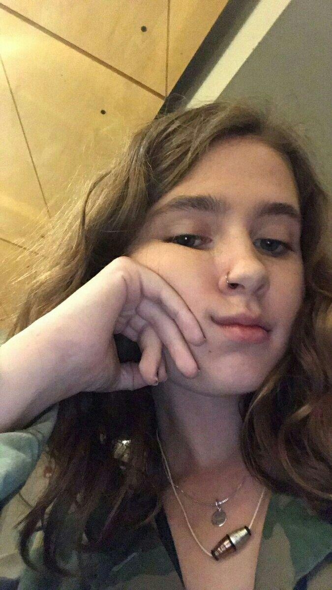 680x1200 Clairo. clairo. Pretty girl wallpaper, Girl wallpaper, Claire, Phone