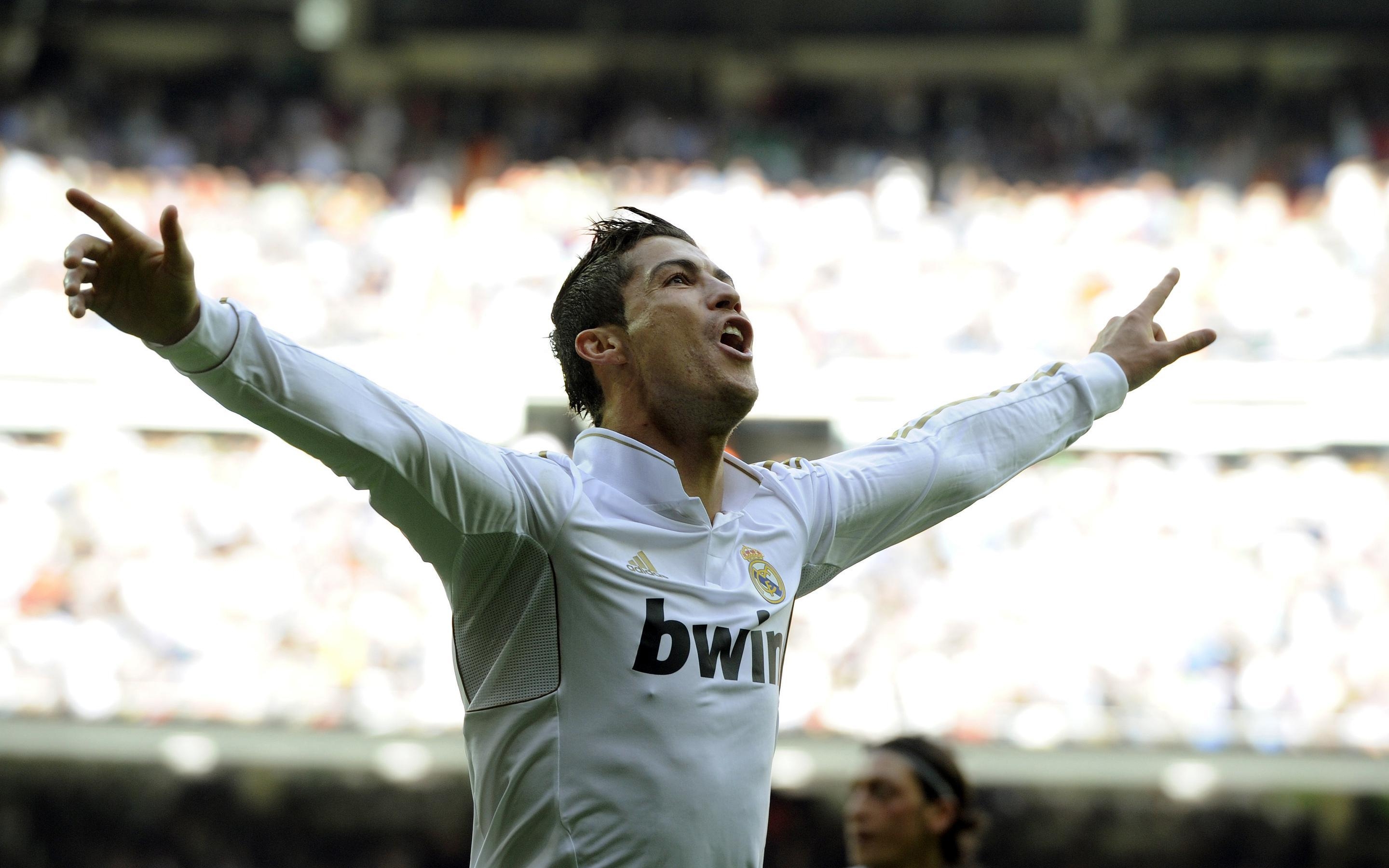 2880x1800 Real Madrid Cristiano Ronaldo Goal, Desktop