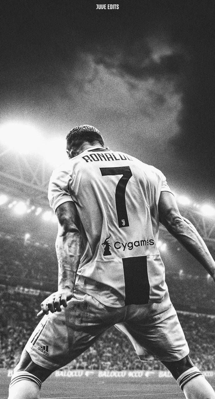 690x1280 Cr7 Black Wallpaper, Phone