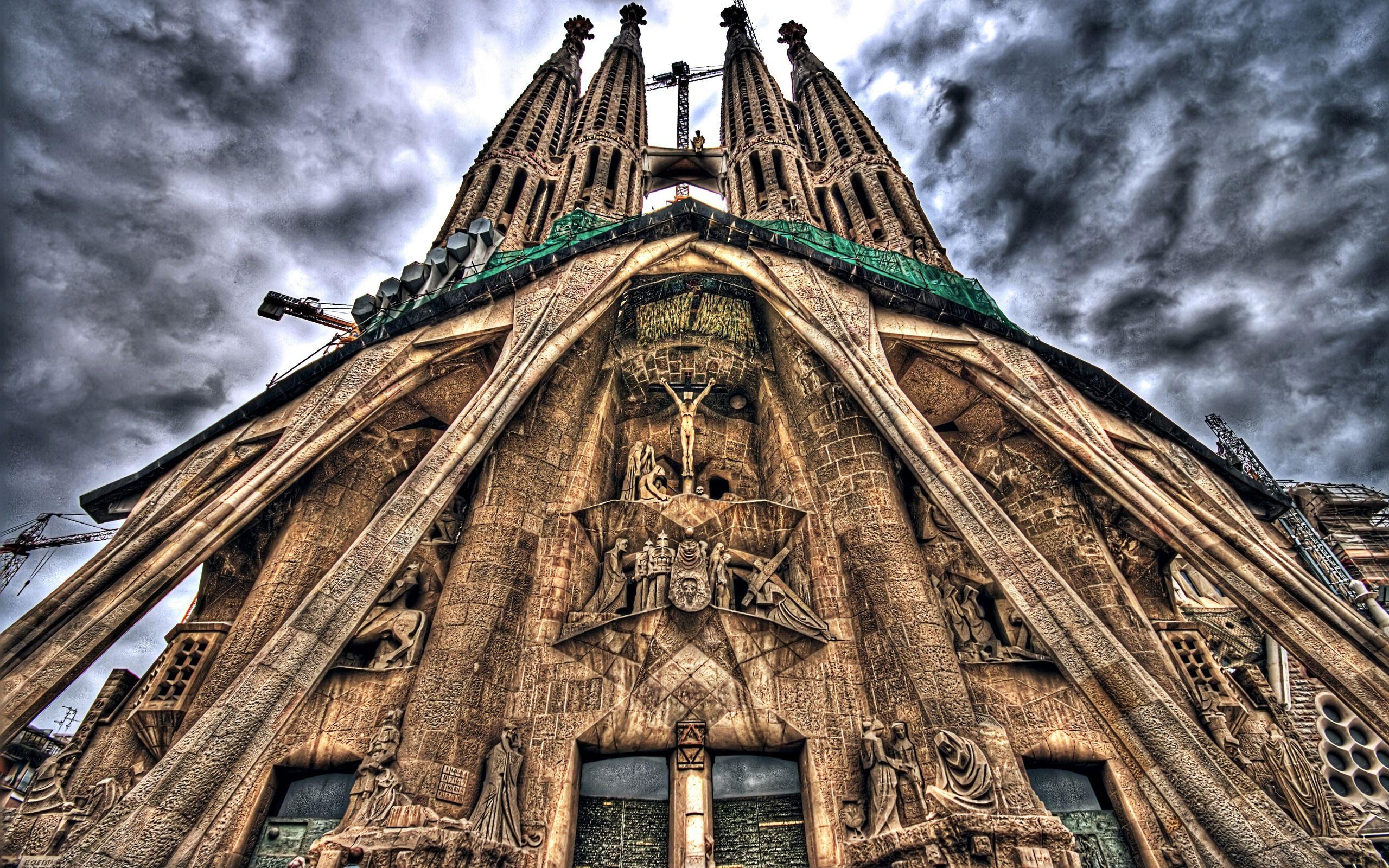 2560x1600 Sagrada Familia Wallpaper Spain World Wallpaper in jpg format, Desktop