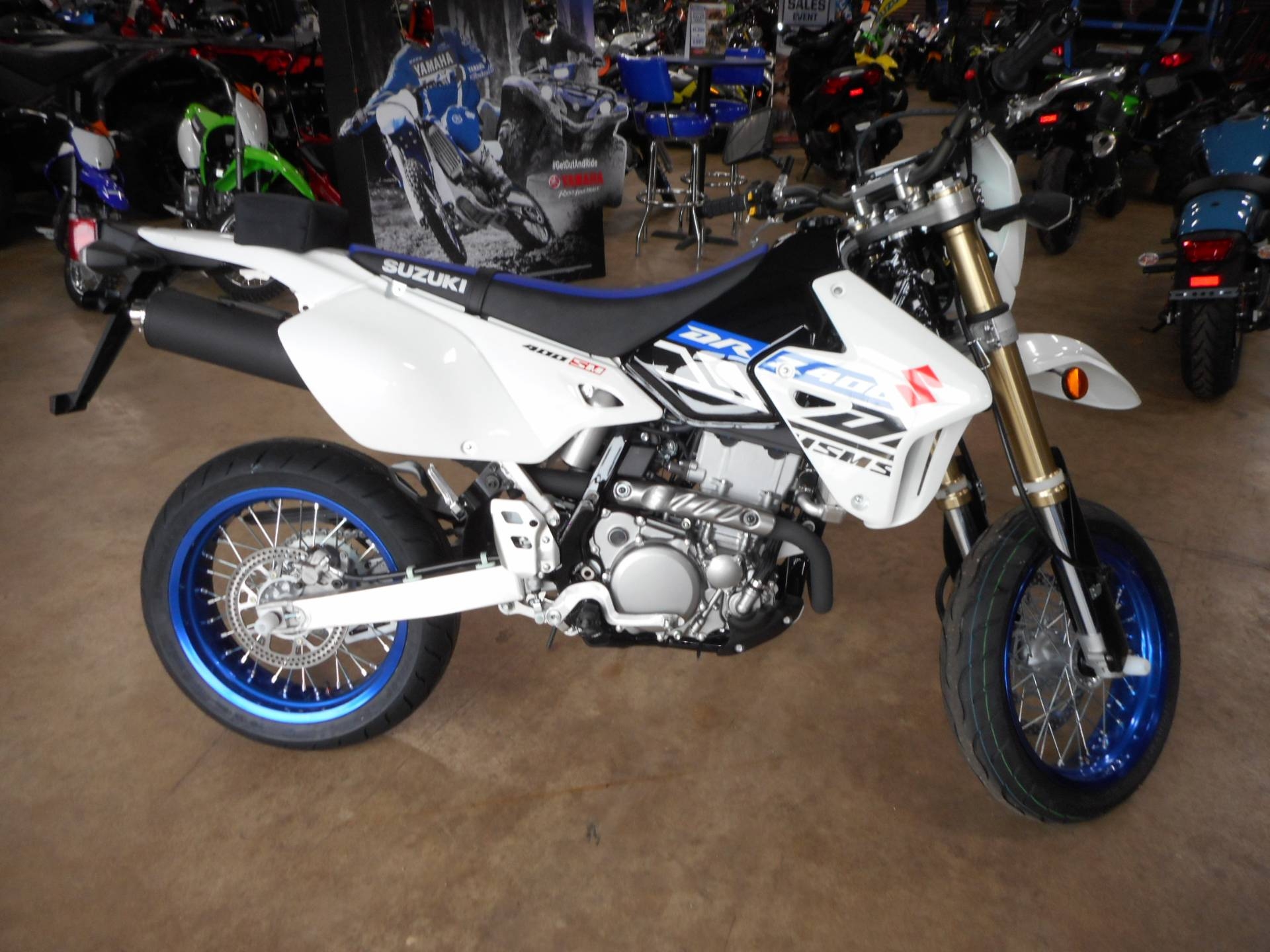 1920x1440 New 2019 Suzuki DR Z400SM Motorcycles In Belvidere, IL, Desktop