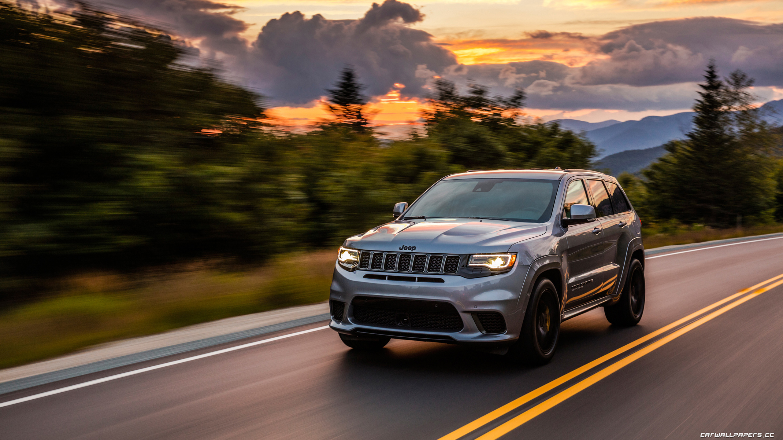 2560x1440 Cars desktop wallpaper Jeep Grand Cherokee Trackhawk, Desktop