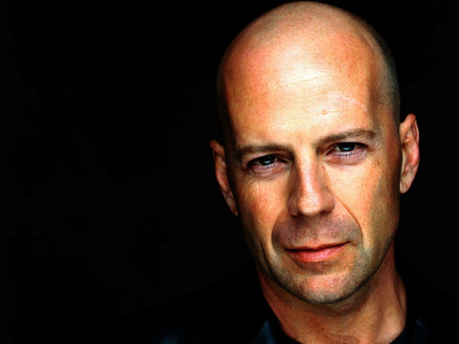 1600x1200 More Beautiful Bruce Willis Wallpaper, Desktop