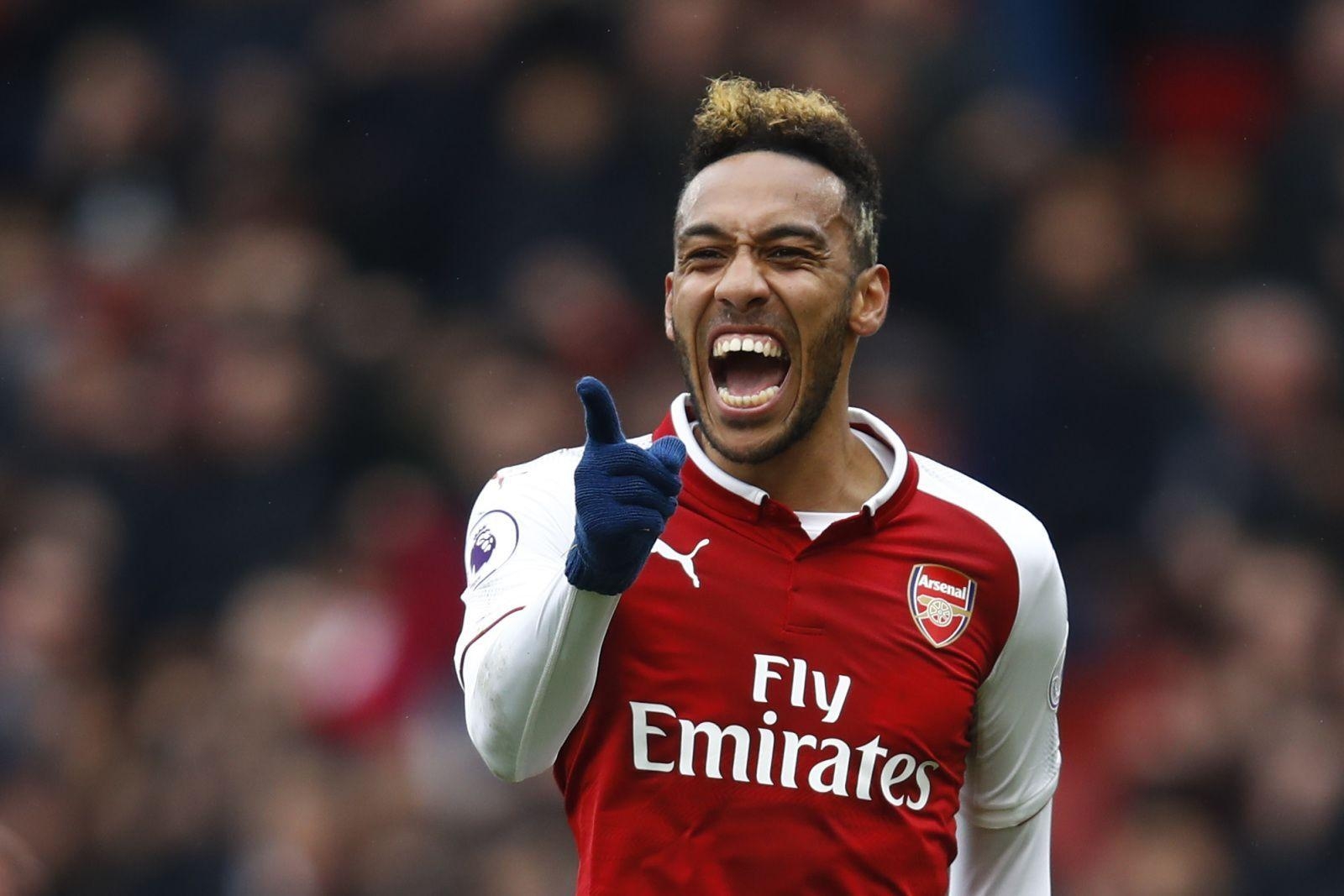 1600x1070 Arsenal: Pierre Emerick Aubameyang Can Win Golden Boot, Desktop