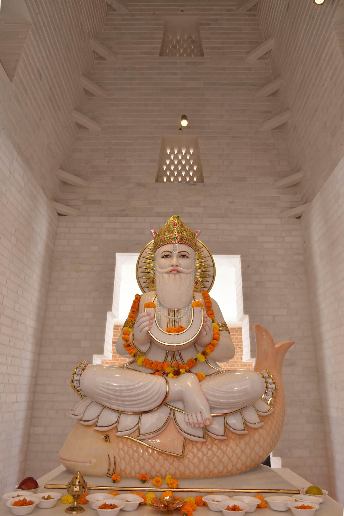 1200x1800 Sindhis are building a Jhulelal Tirthdham—their own holy city. Condé Nast Traveller India, Phone