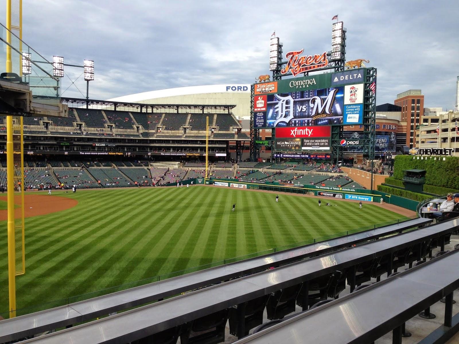 1600x1200 Comerica Park, Desktop