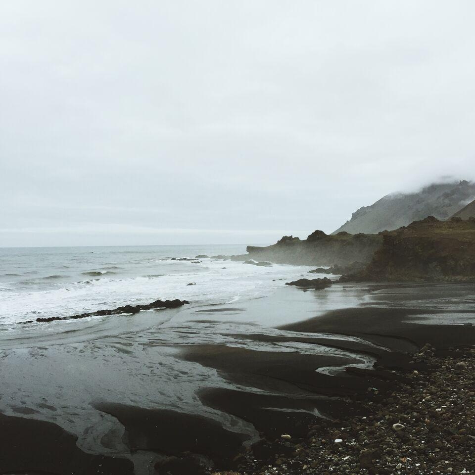 960x960 Cold and Foggy Black Sand Beach Cliff Shore Line, Phone