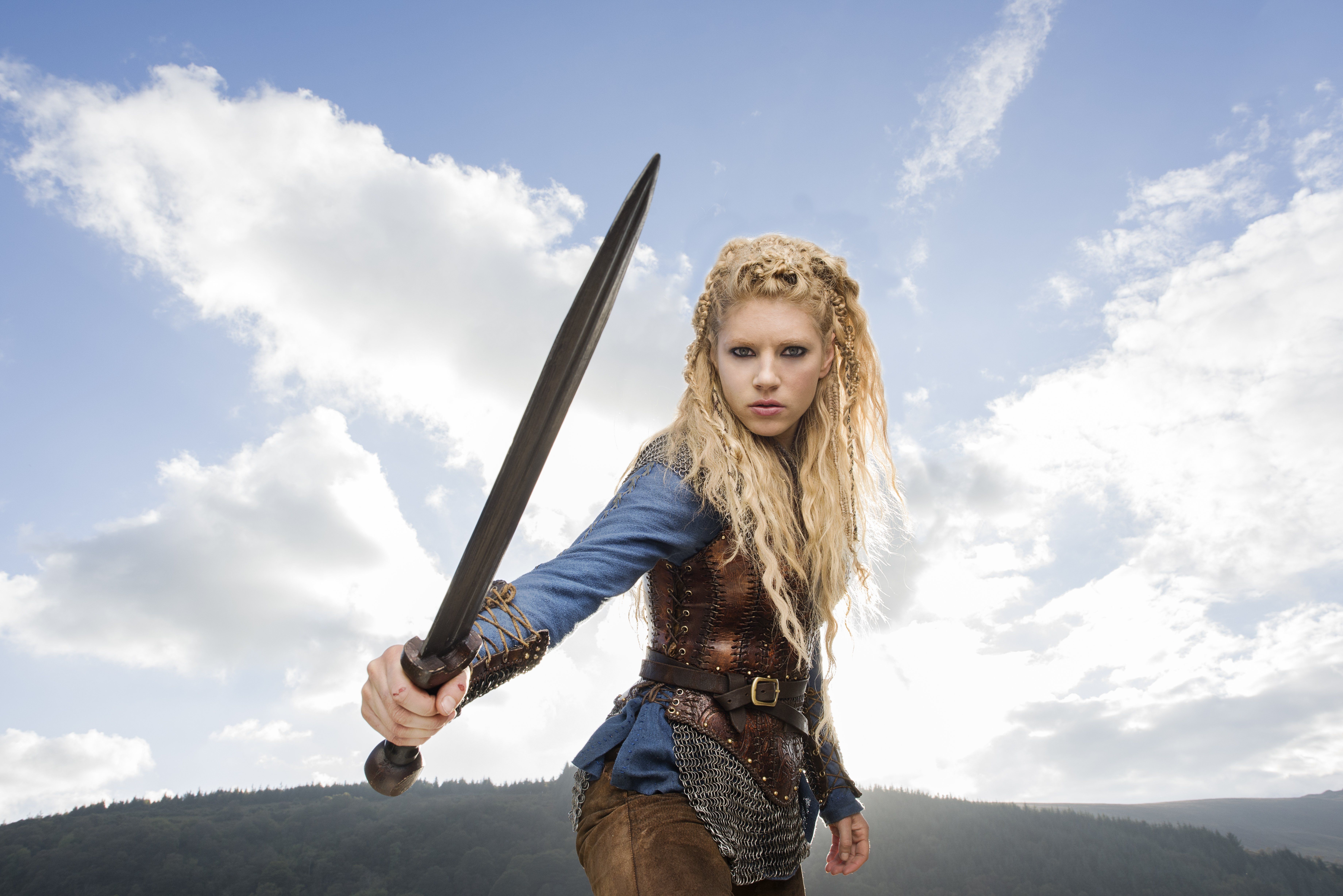 7360x4920 Vikings Lagertha Season 3 Official Picture (TV Series) Photo, Desktop