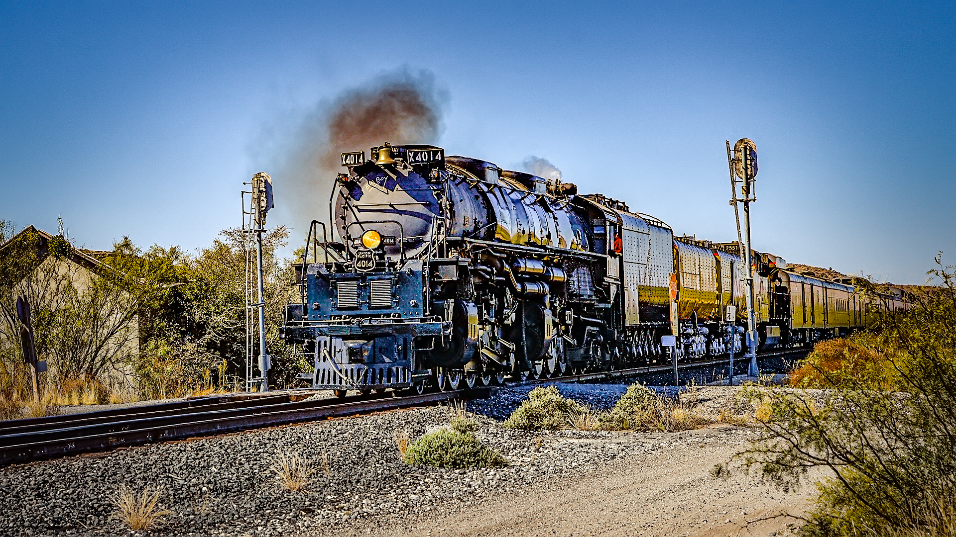 1920x1080 Big Boy one of the world's largest steam locomotives, wends its way through Texas, Desktop