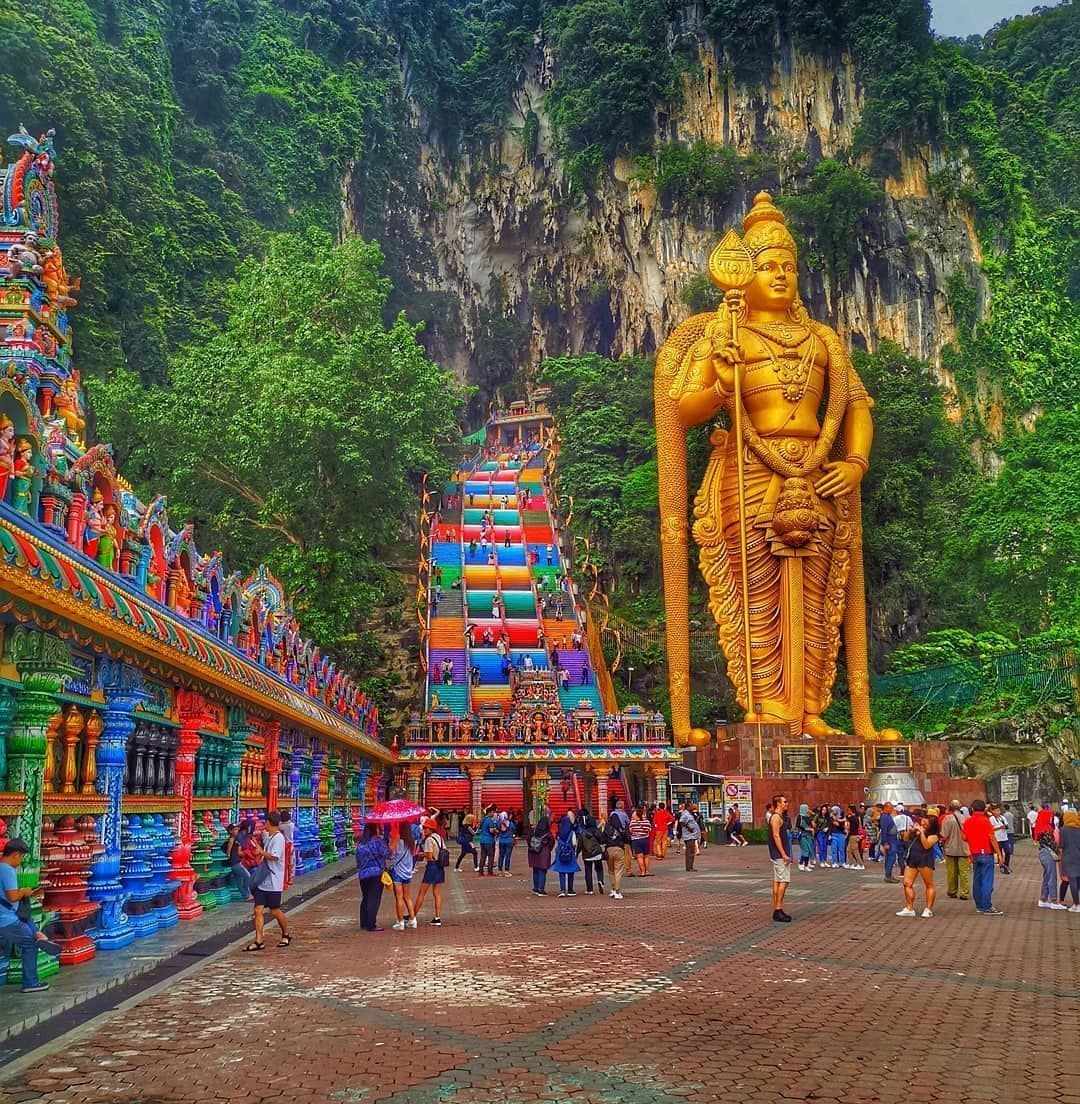 1080x1110 Good morning bakthas! #Repost • • • • • #asia #malaysia #kualalumpur #kl #batucaves #travel #instatravel. Batu caves, Lord murugan wallpaper, Batu, Phone