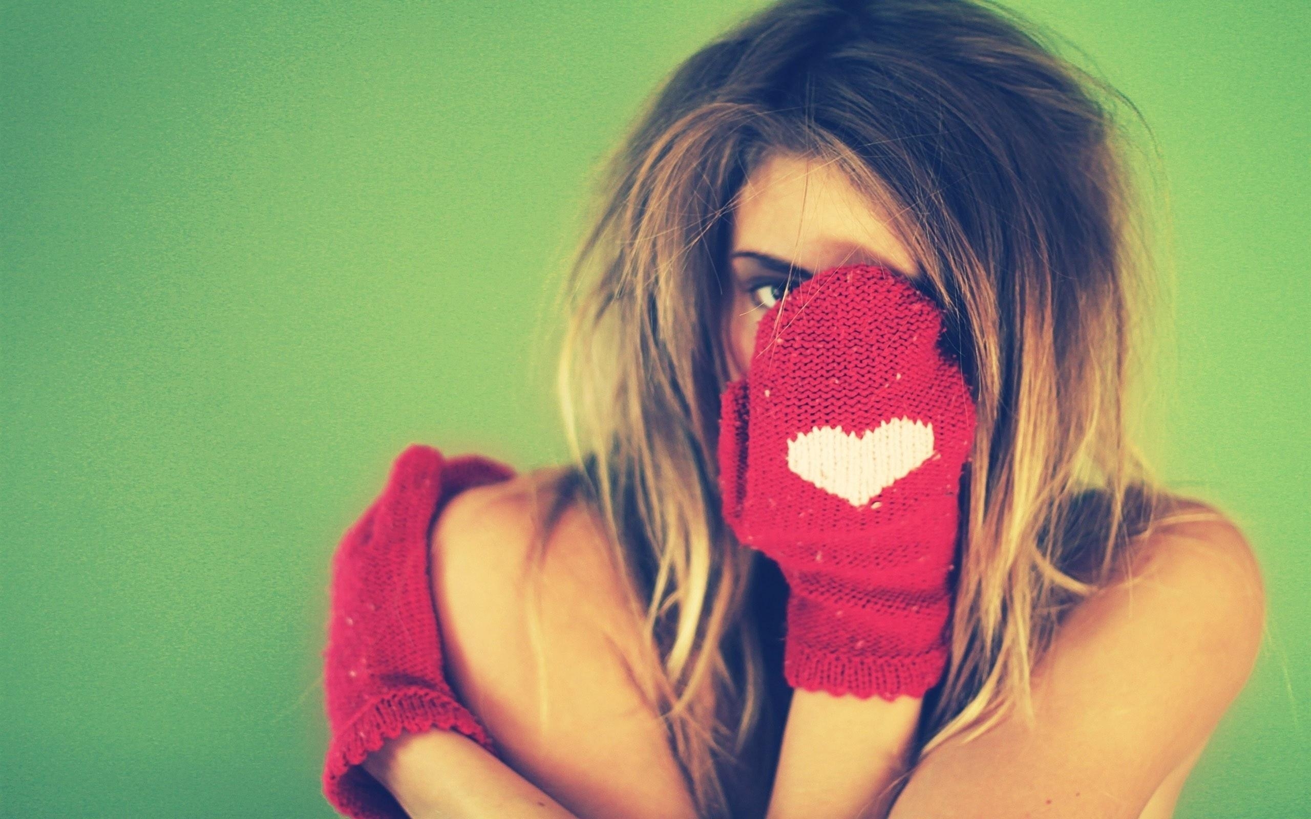 2560x1600 Wallpaper Girl hidden her face, glove, love heart  HD, Desktop