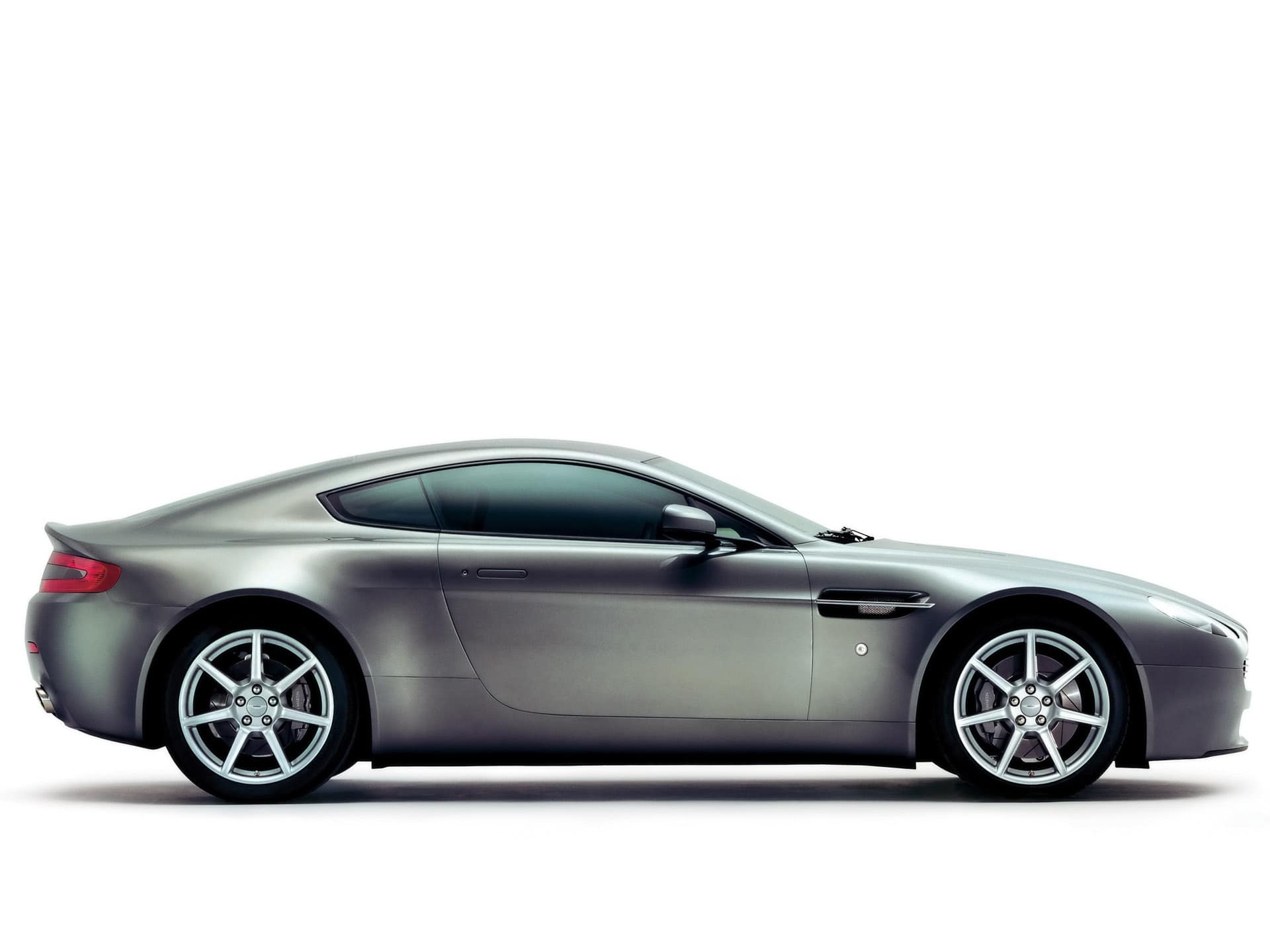 1920x1440 Aston Martin V8 Vantage HD Desktop Wallpaperwallpaper.net, Desktop