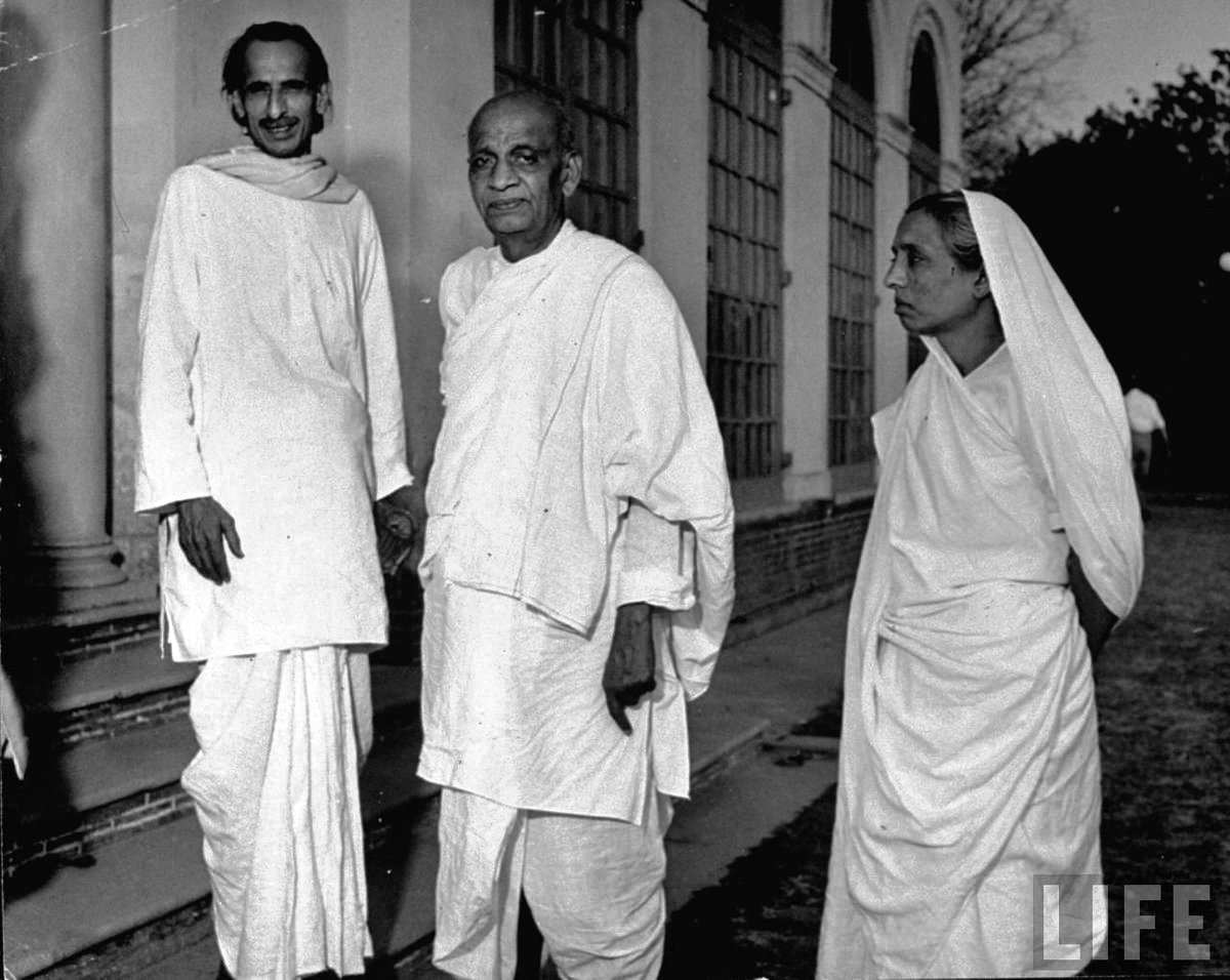 1200x960 Gujarat History years old photo of Sardar Vallabhbhai Patel with his daughter Maniben & Acharya J.B. Kripalani was published in Life magazine in the U.S.A. (Photo source Life magazine), Desktop