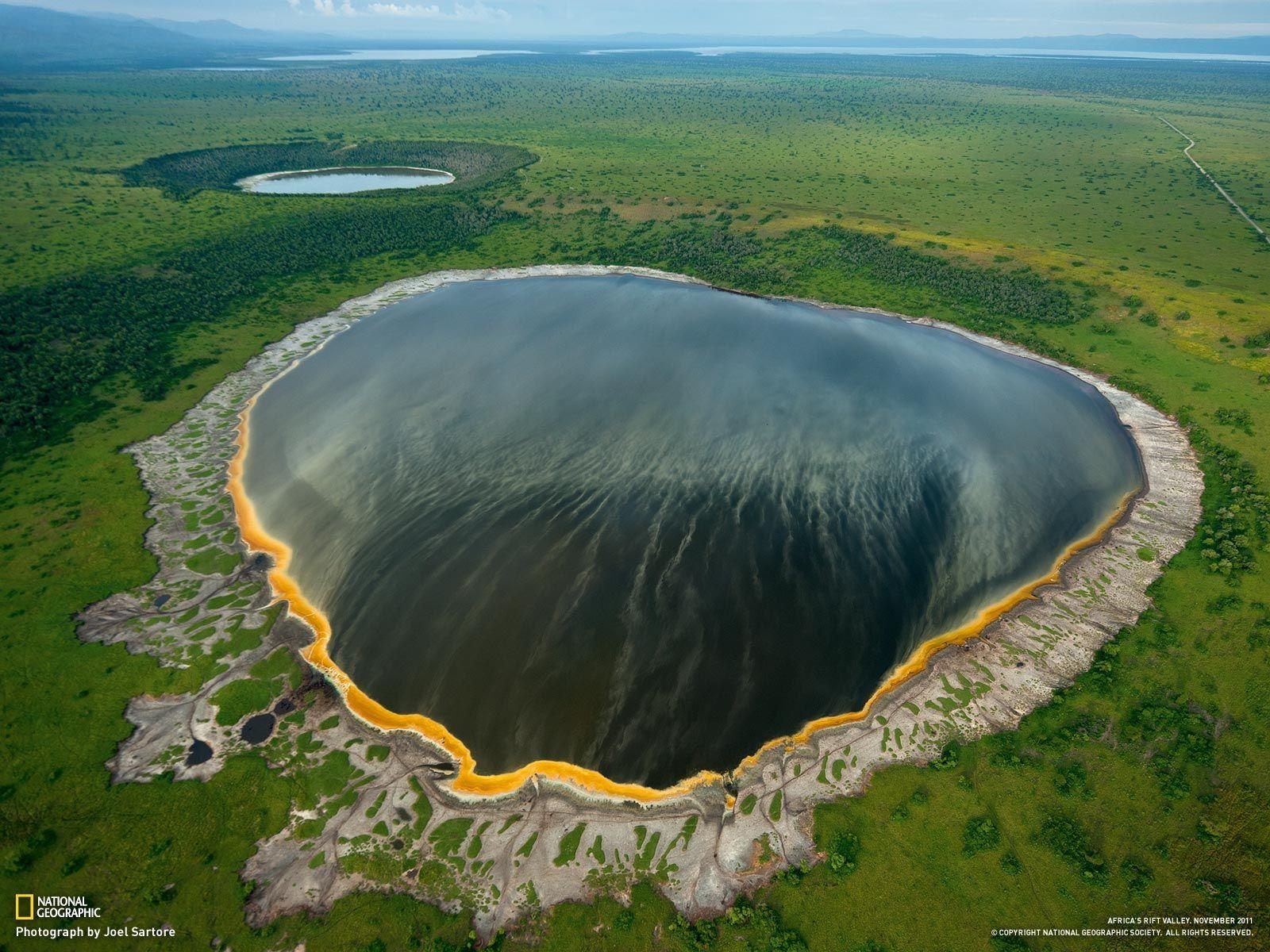 1600x1200 Africa's Albertine Rift Gallery, More From, Desktop