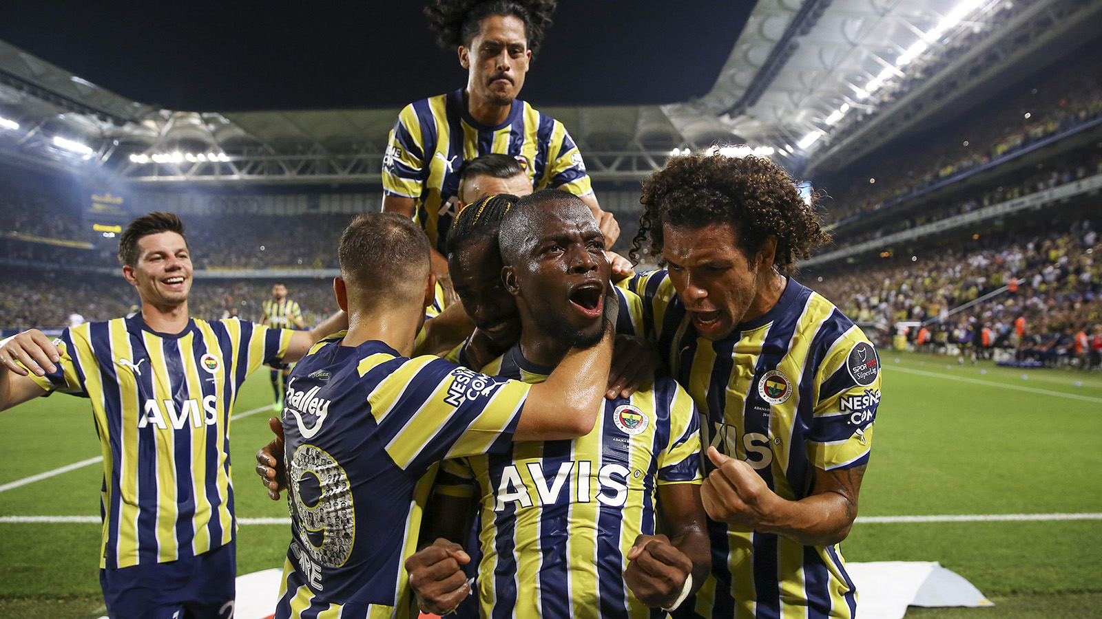 1600x900 Enner Valencia Fenerbahçe'yi sırtlamaya devam ediyor, Desktop