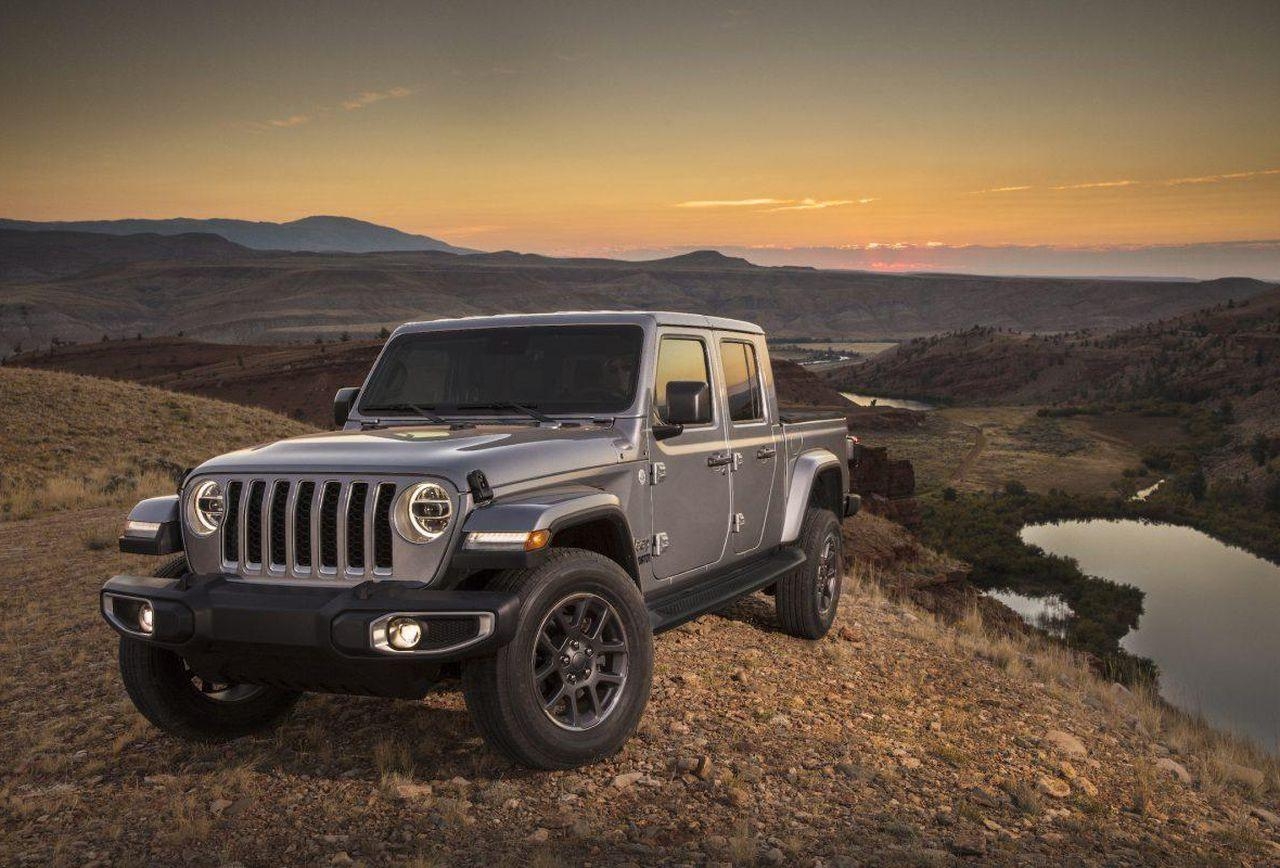 1280x870 Jeep Gladiator Storms The Stage In Los Angeles, Desktop