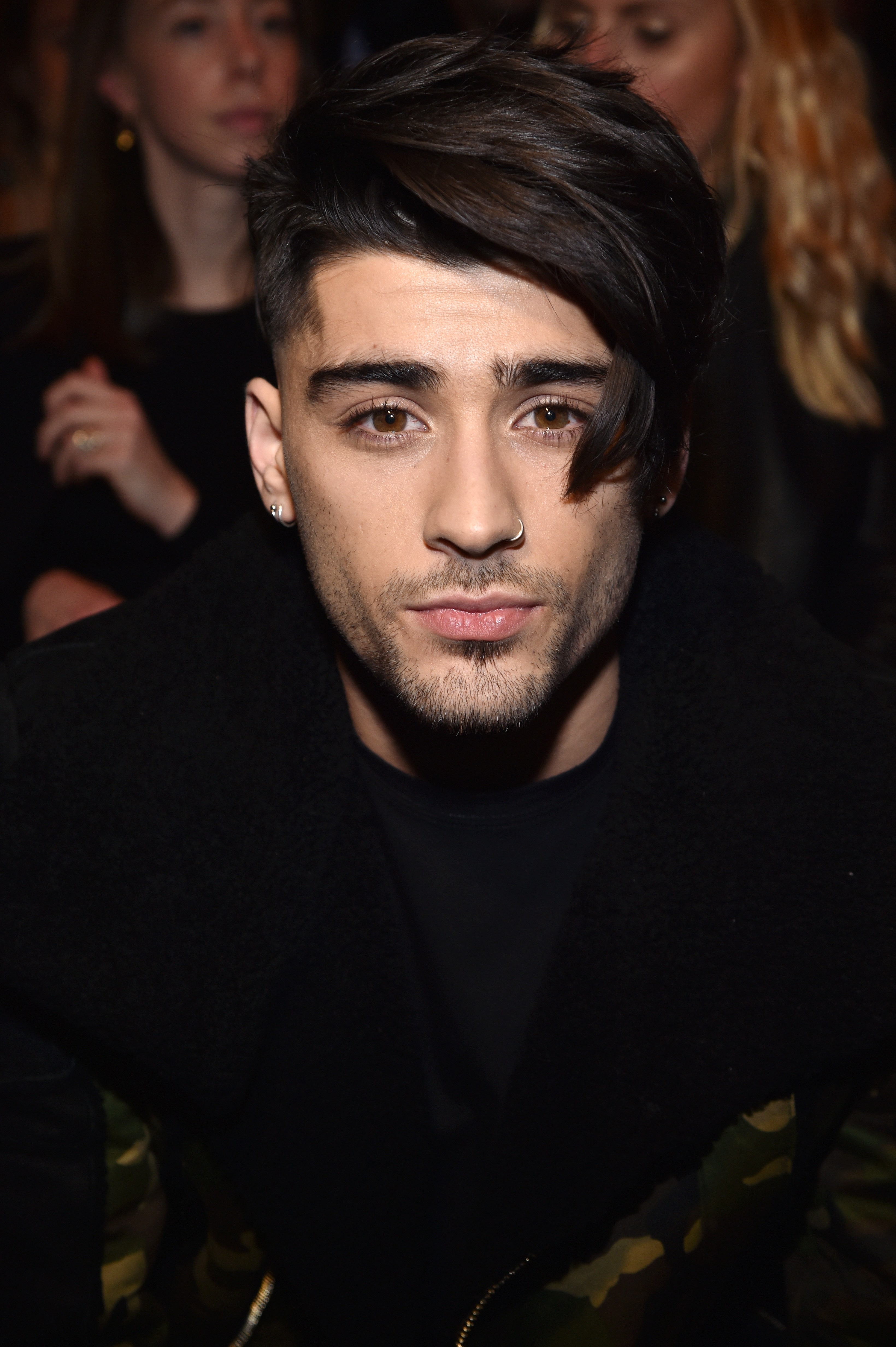 3280x4930 Zayn Malik Has Invented Yet Another Haircut, Phone