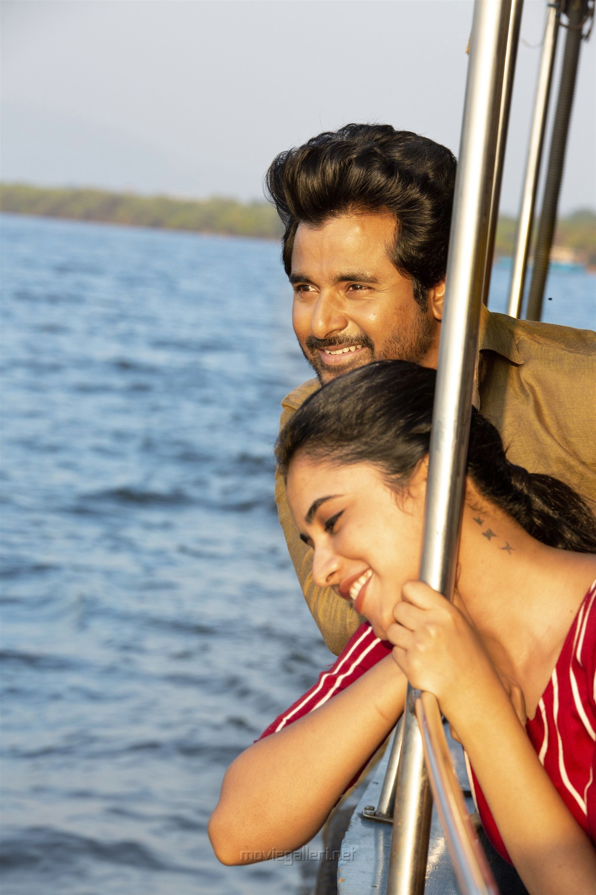 2000x3000 Sivakarthikeyan Doctor Movie HD Image Priyanka Mohan. New Movie Posters, Phone