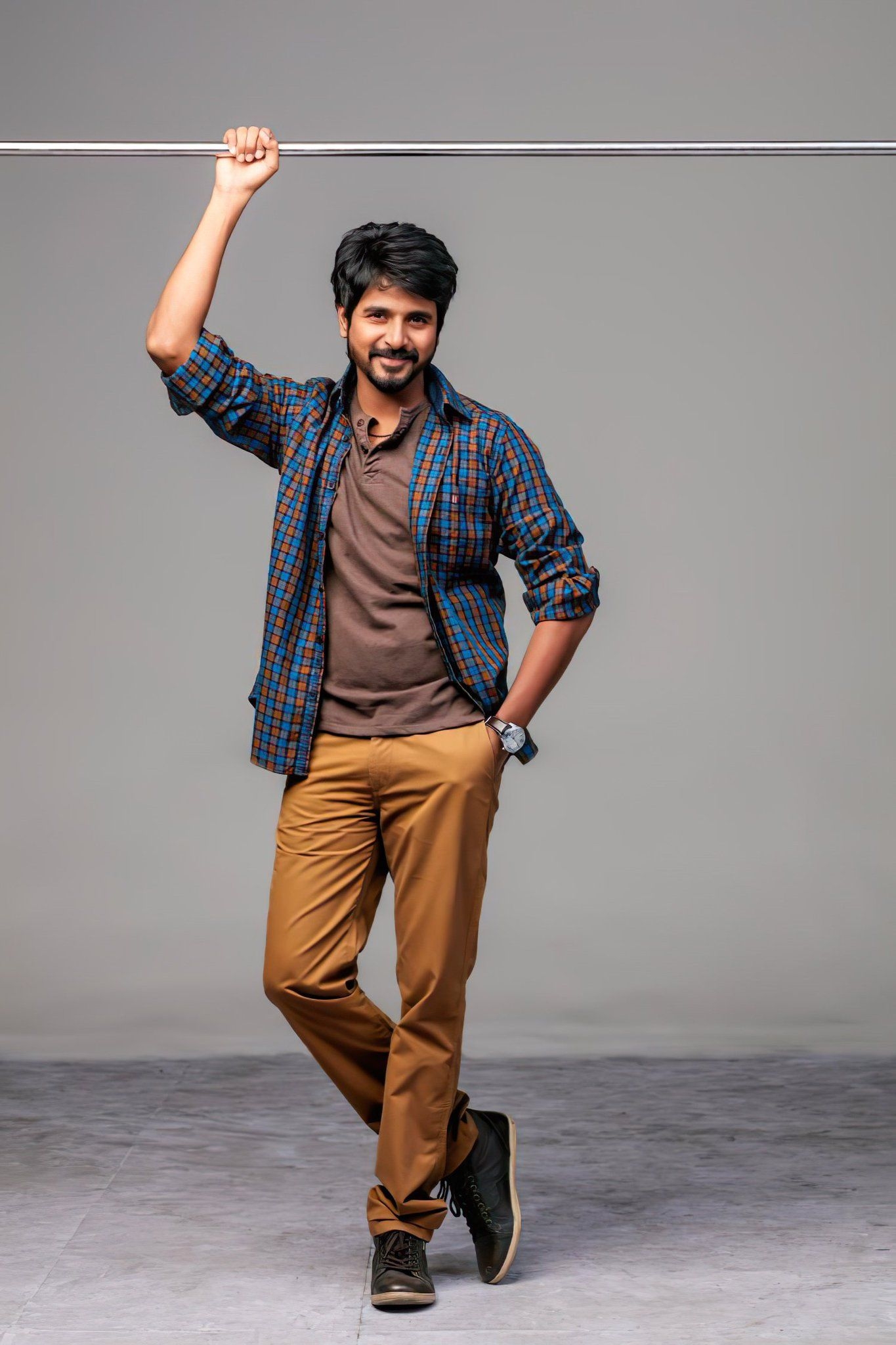 1370x2050 Doctor movie Image HD. Sivakarthikeyan Photo Live Cinema News, Phone