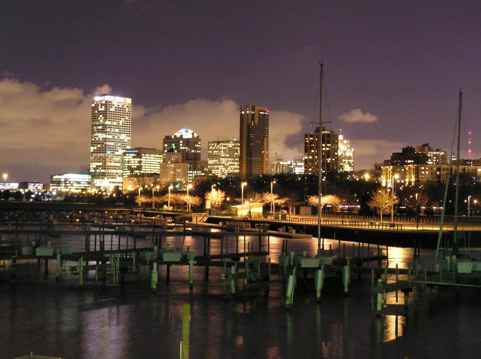 1600x1200 Background For Milwaukee Background, Desktop