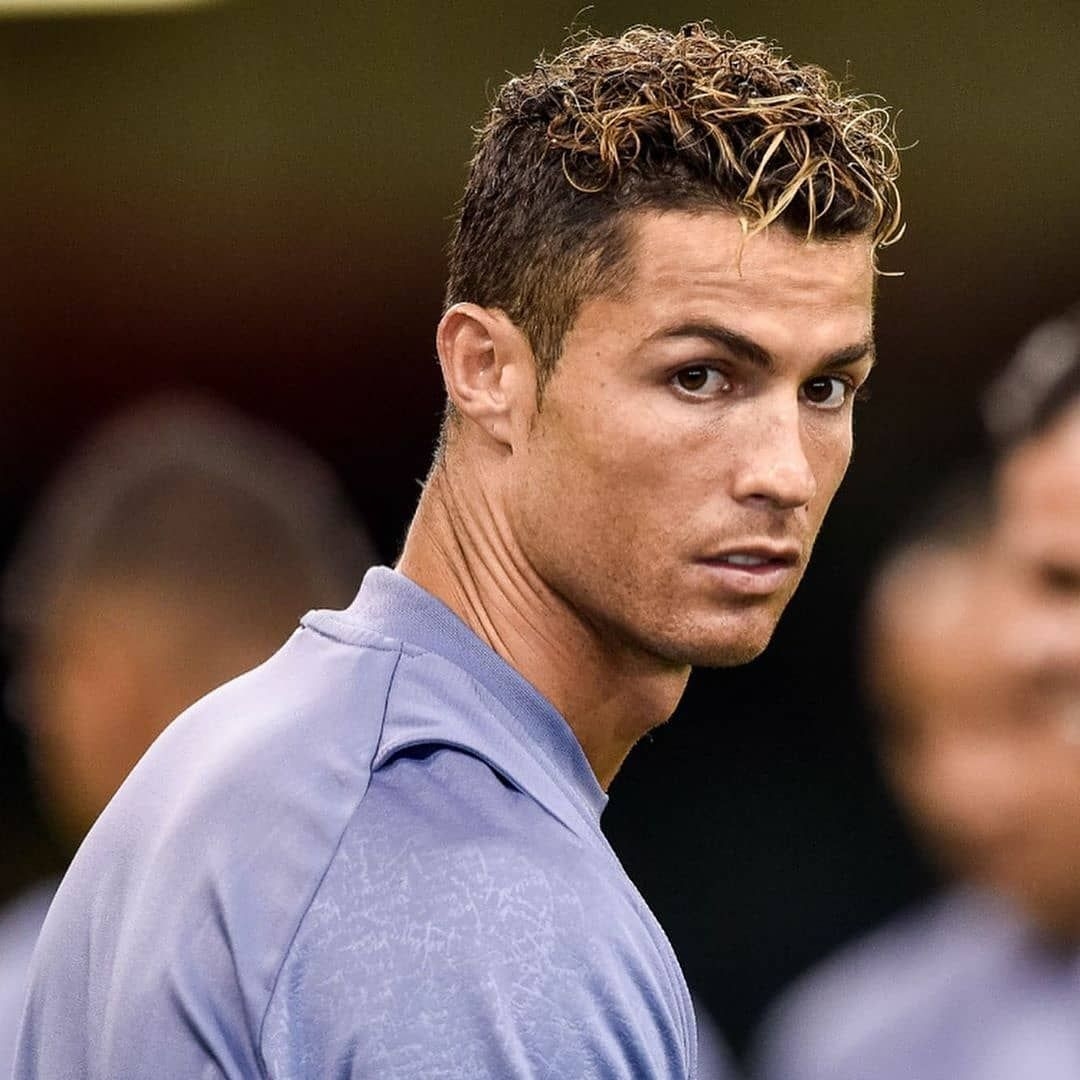 1080x1080 ❤️❤️❤️....... #cristianoronaldo #cristiano #ronaldo #ronaldo7 #ronaldogoal #cri. Cristiano ronaldo haircut, Cristiano ronaldo hairstyle, Cristiano ronaldo, Phone