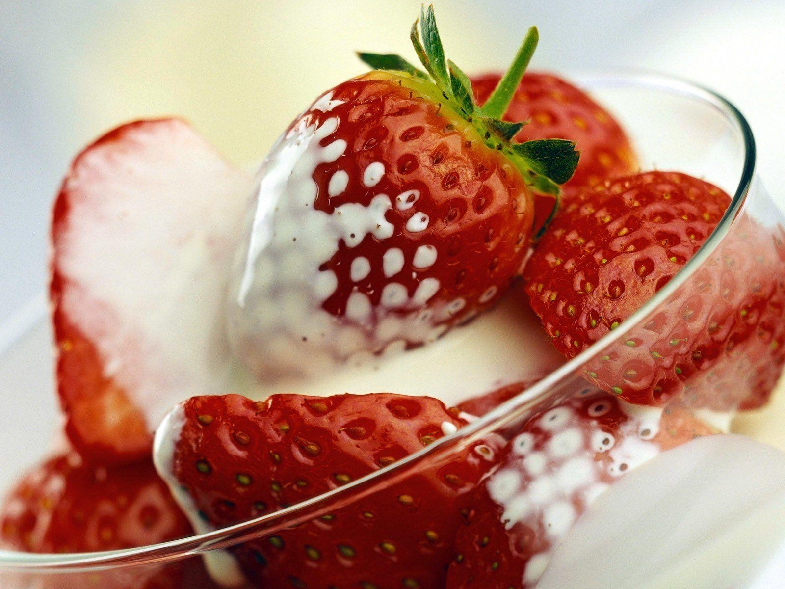 1600x1200 Strawberry HD Wallpaper and Background Image, Desktop